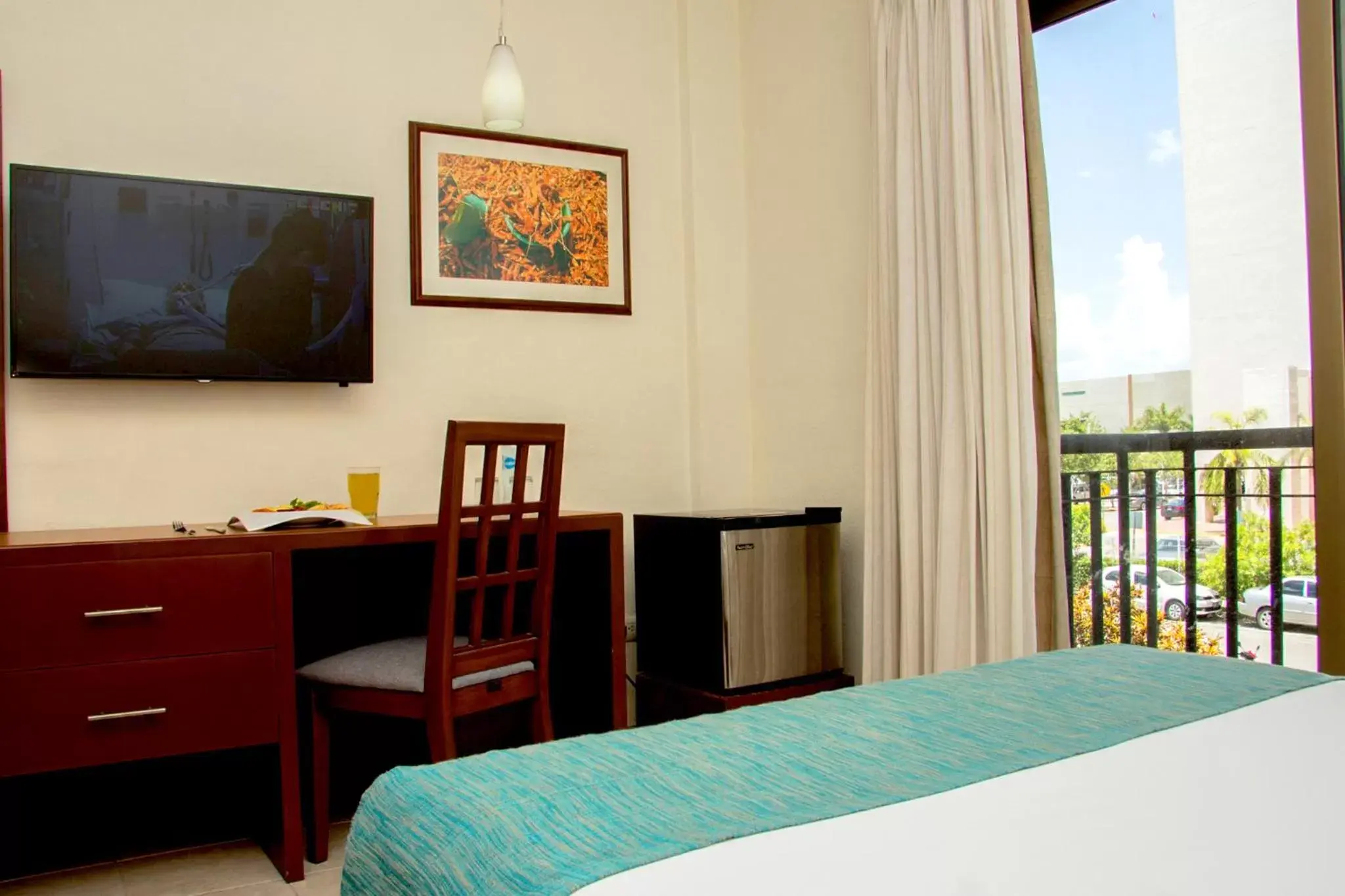 View (from property/room), Bed in Mesón de la Luna Hotel & Spa