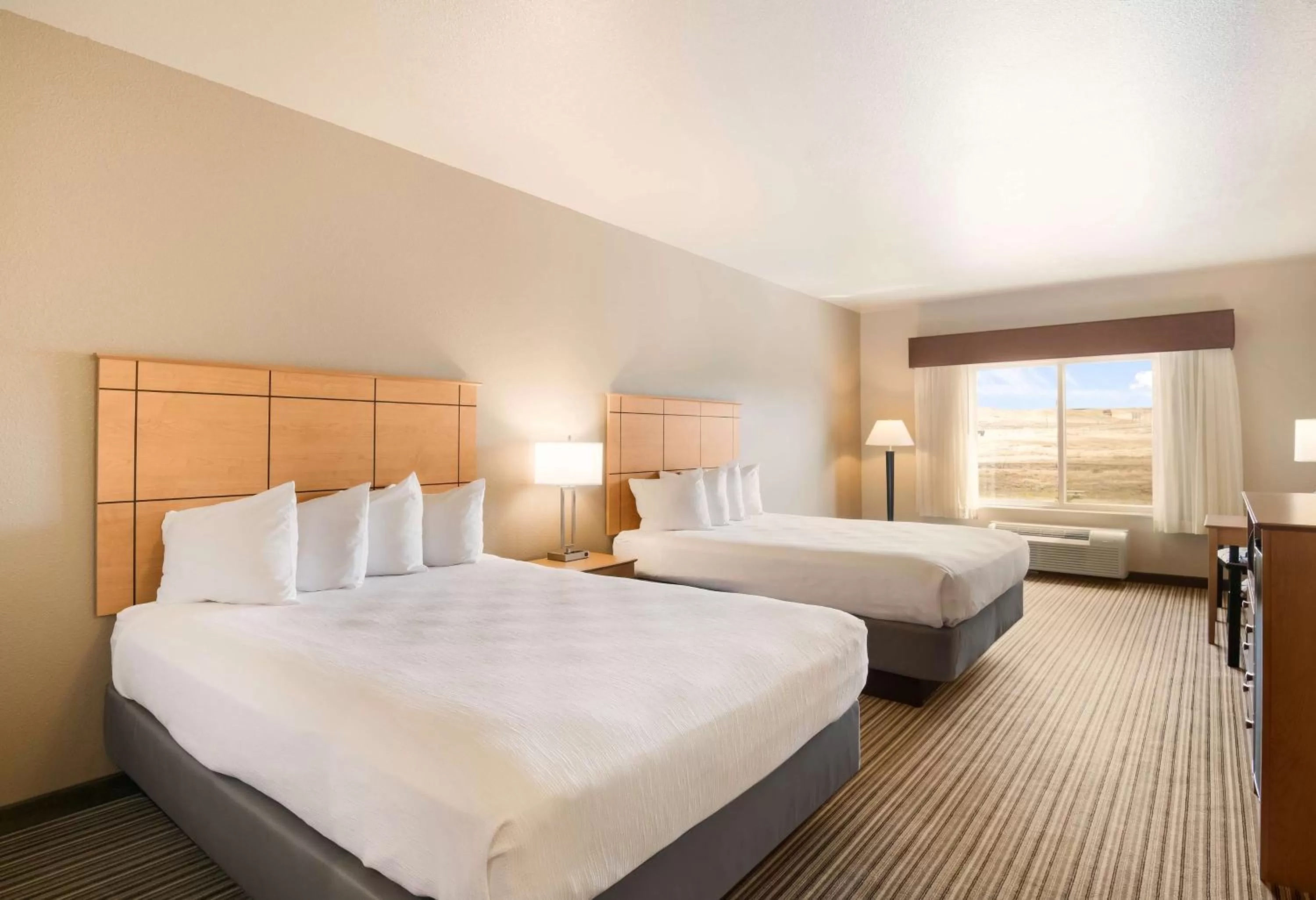 Queen Room with Two Queen Beds - Hearing Accessible in Best Western Shelby Inn & Suites