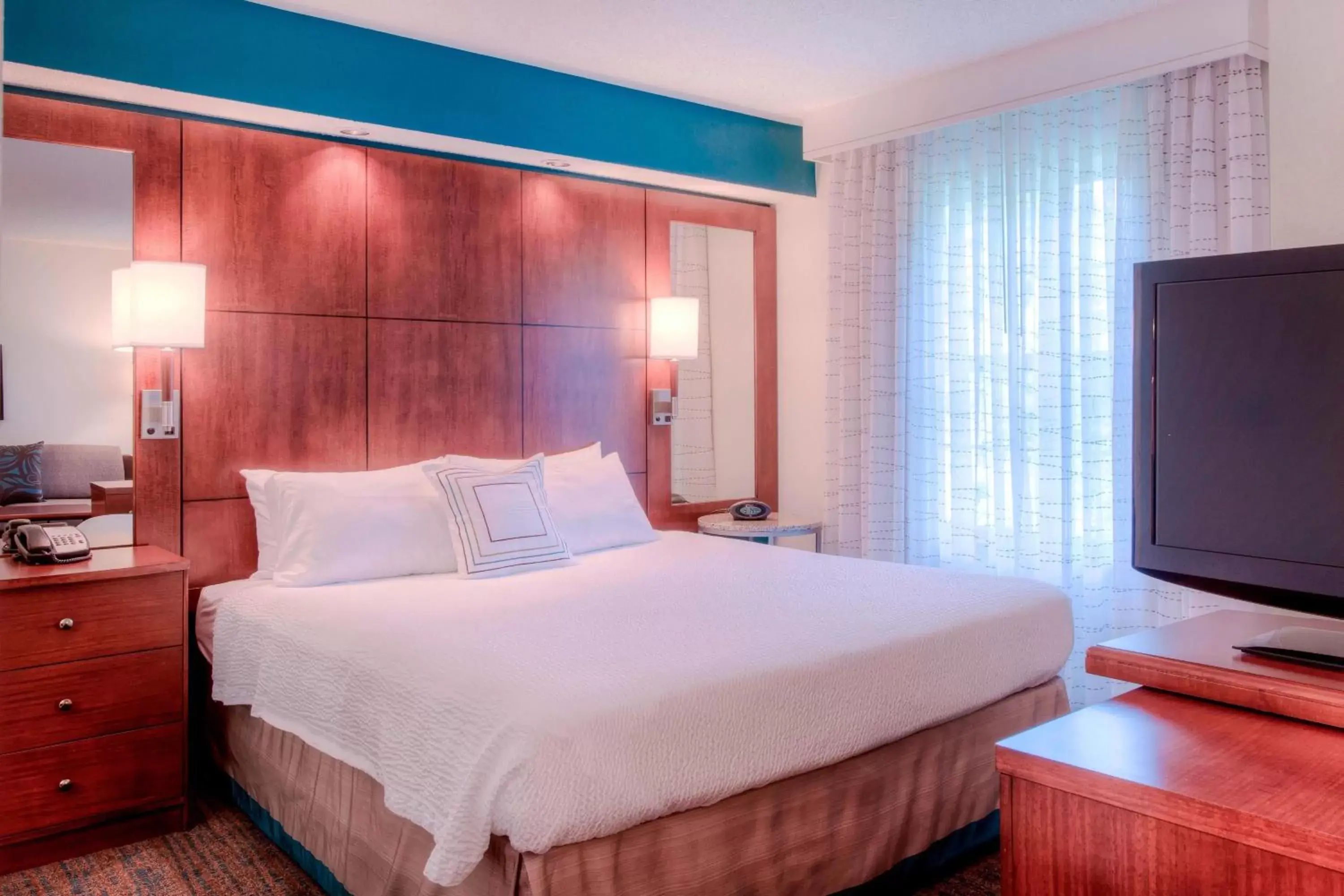 Bedroom, Bed in Residence Inn by Marriott Chapel Hill