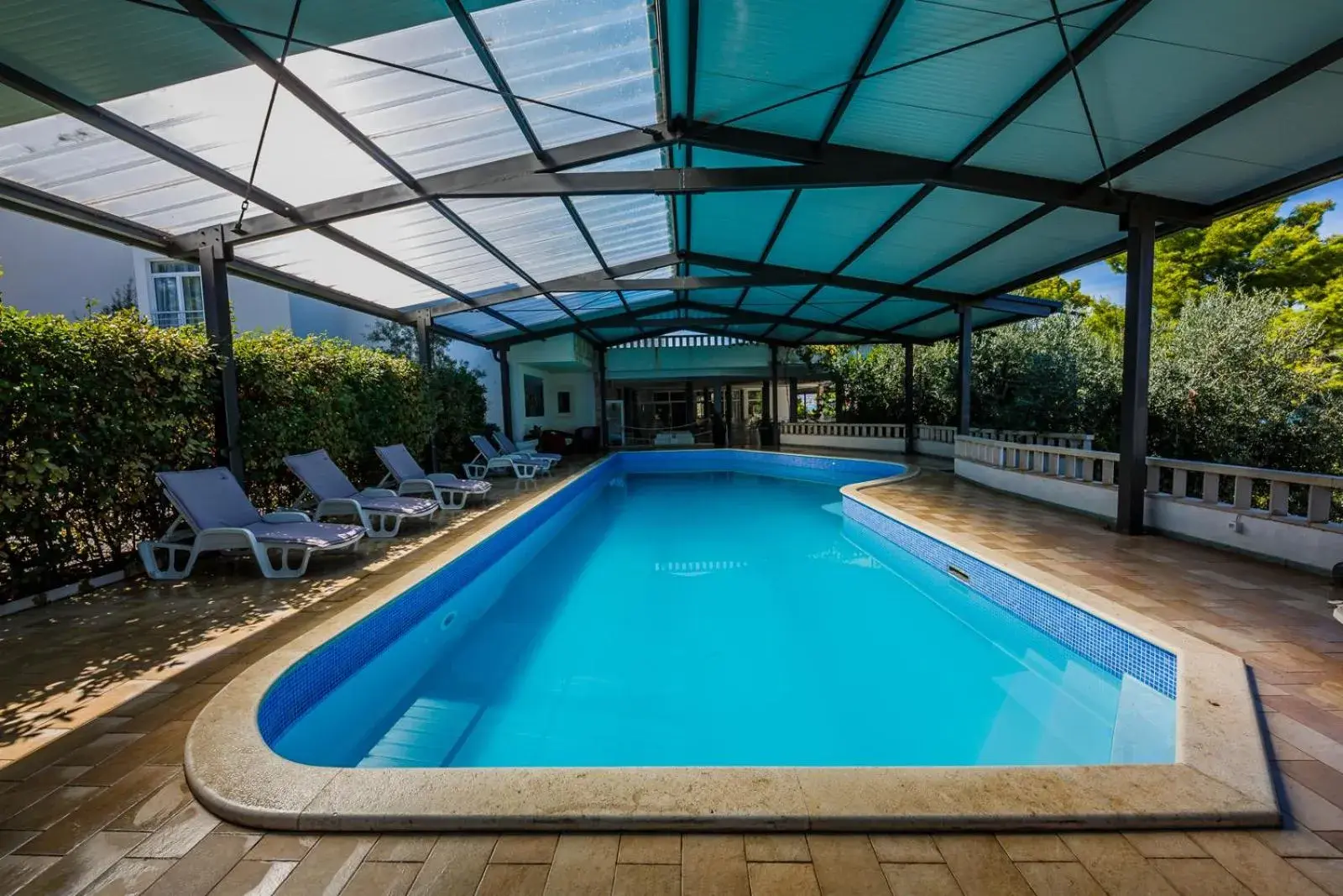 Swimming Pool in Hotel Sveti Kriz