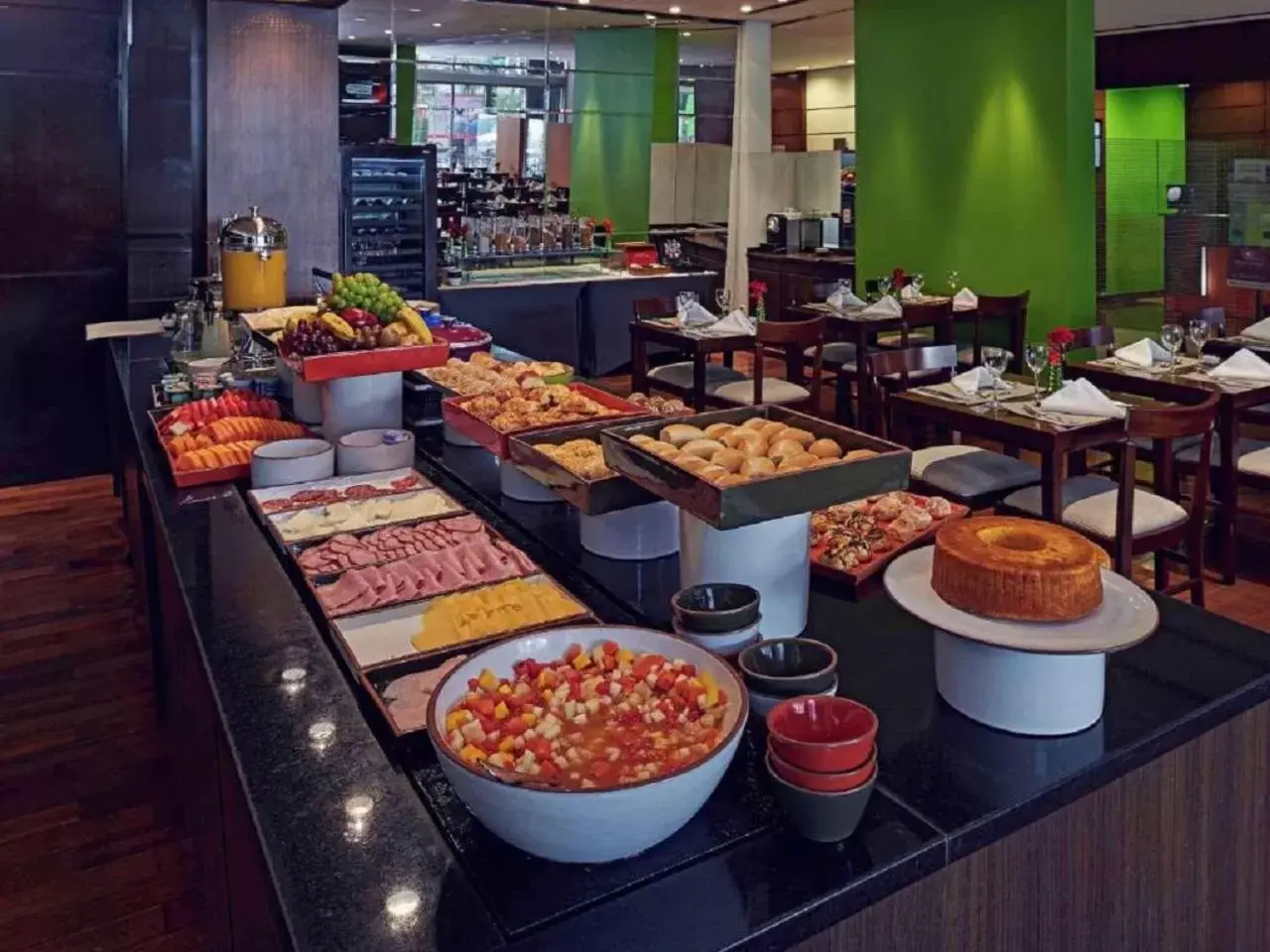 Restaurant/places to eat in Mercure Sao Paulo Paulista