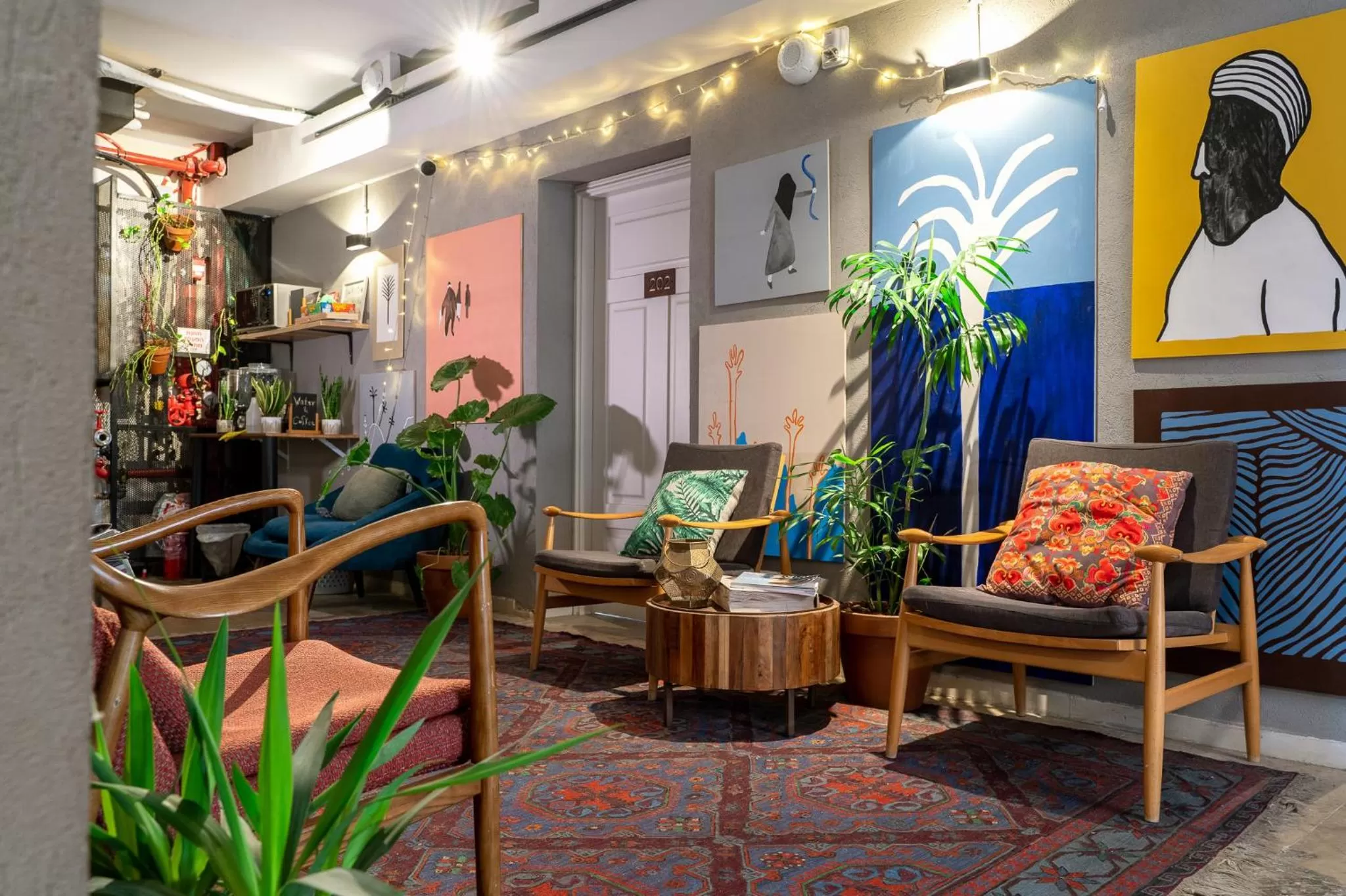 Communal lounge/ TV room in Selina Neve Tzedek Tel Aviv