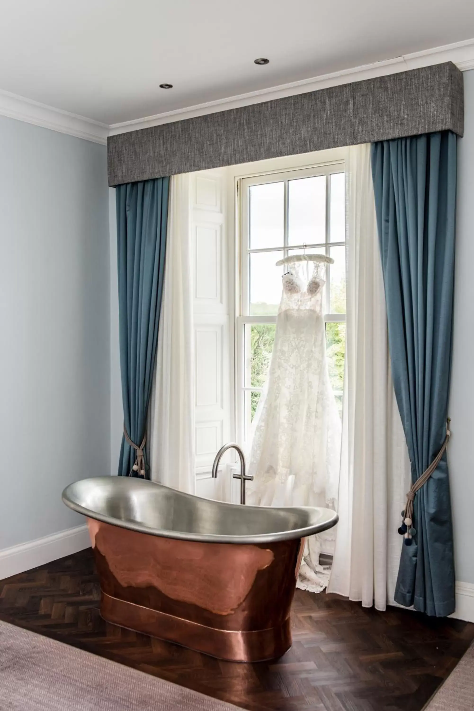 Garden view, Bathroom in Stratton House Hotel & Spa