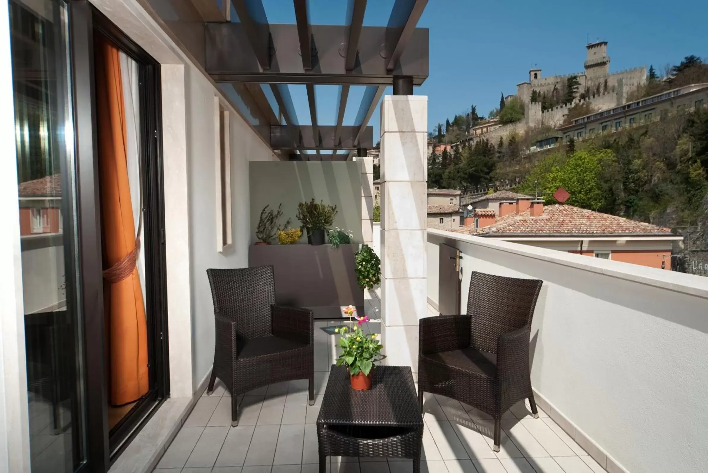 Balcony/Terrace in Hotel Joli