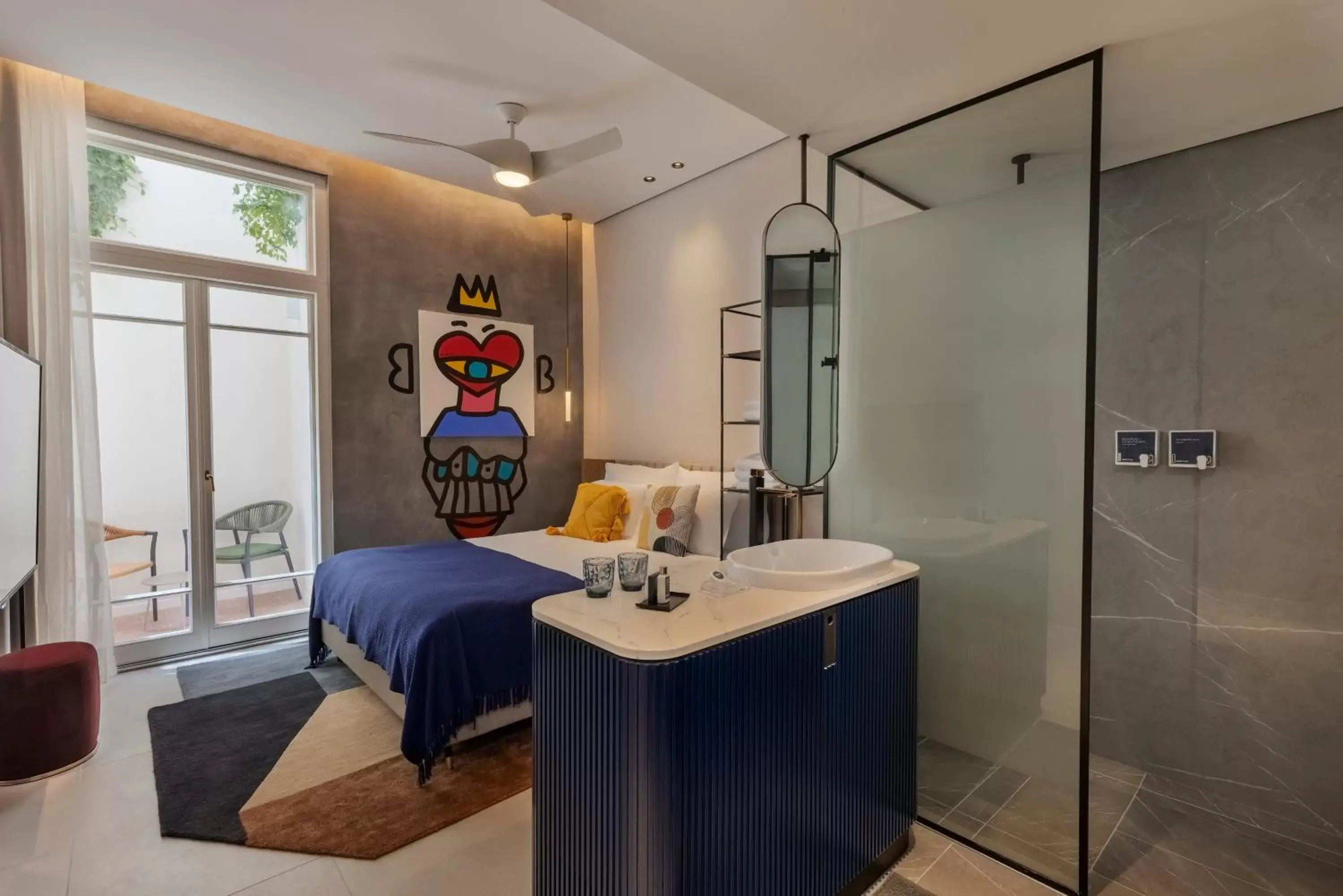 Bed, Bathroom in Alberto by Isrotel Design