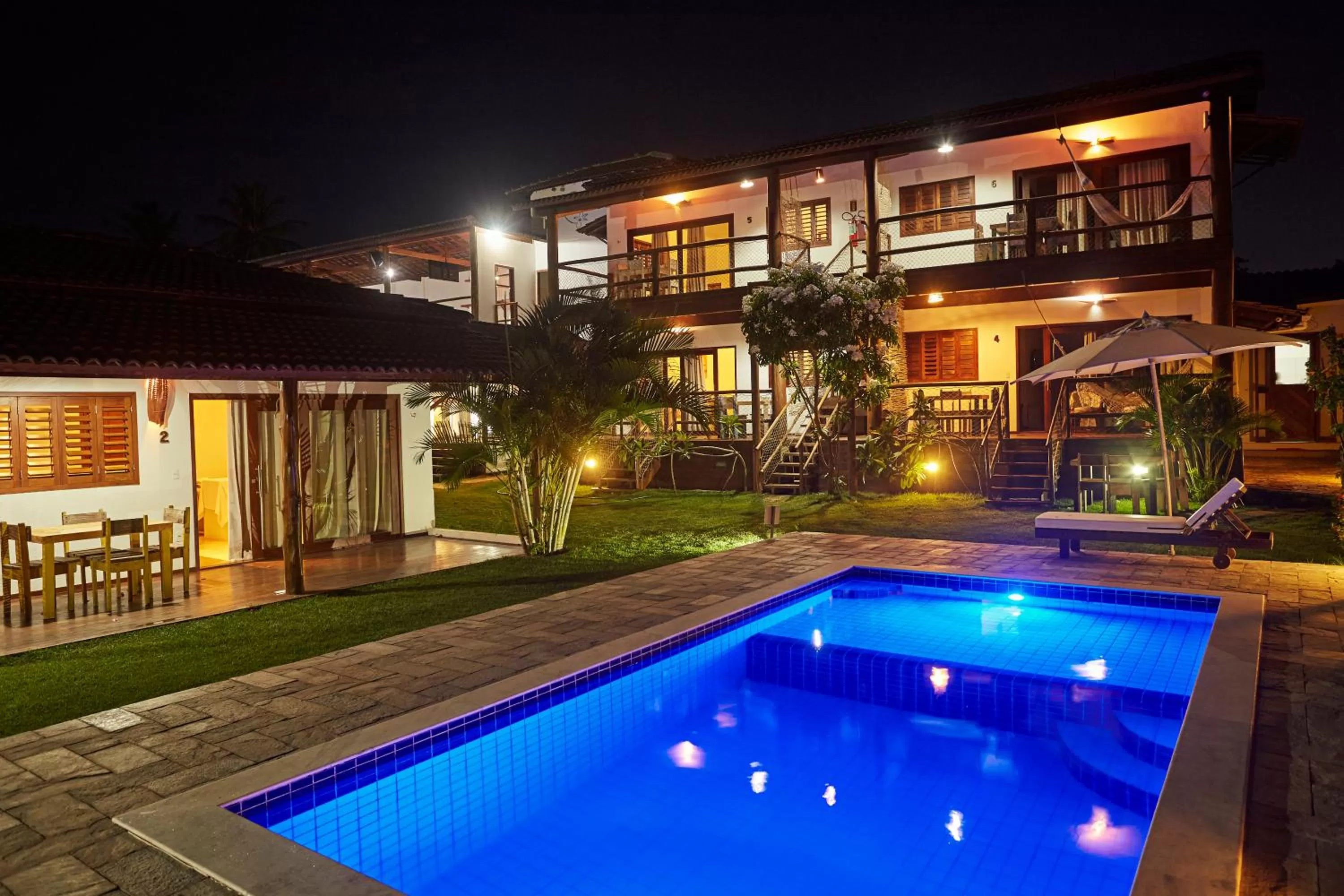 Swimming pool in Vila Emanuelle Pousada Boutique