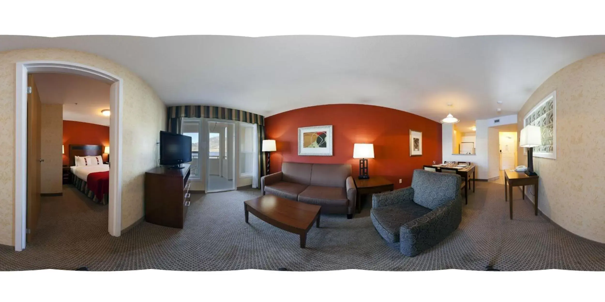 Photo of the whole room, Seating Area in Holiday Inn Hotel & Suites Osoyoos, an IHG Hotel