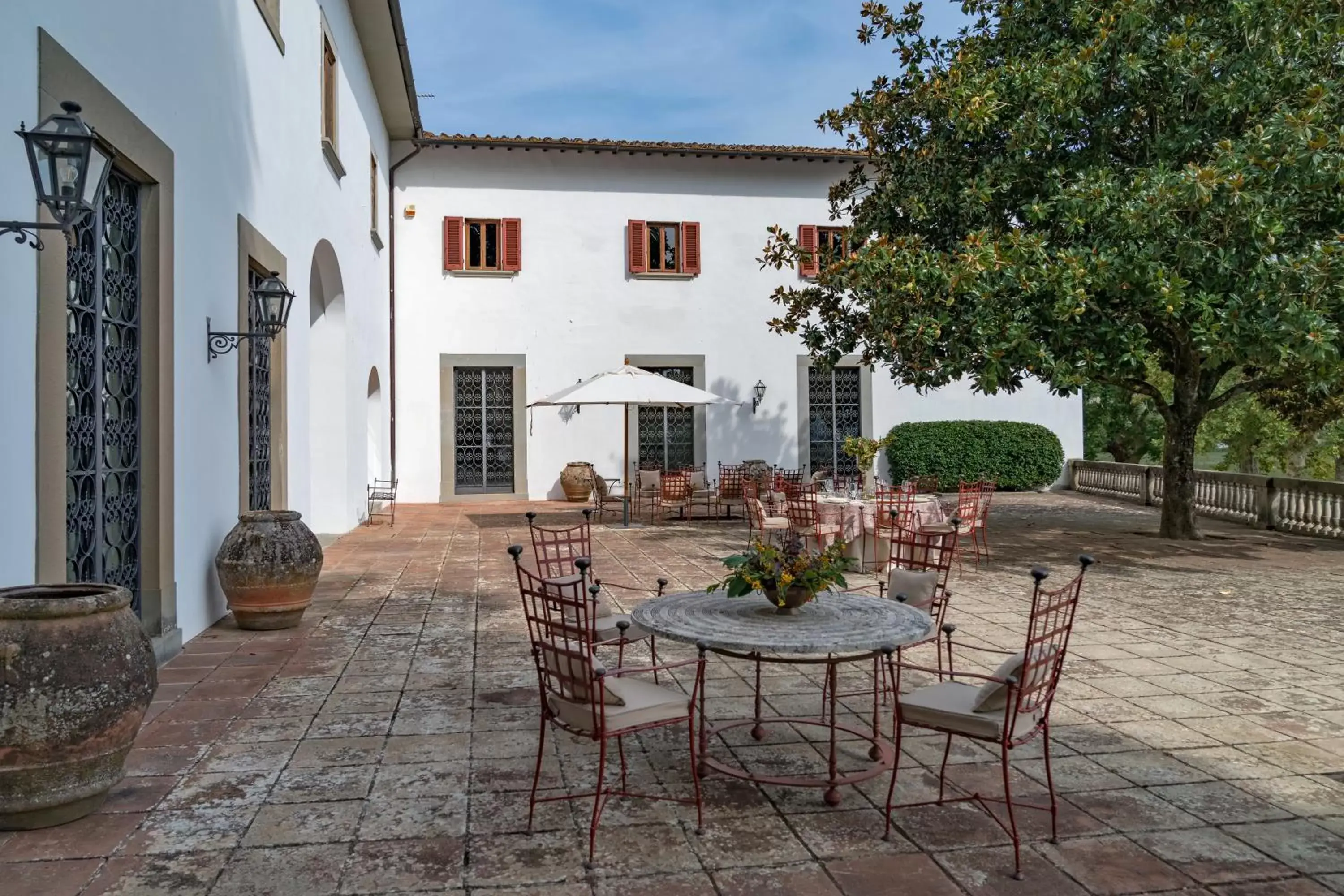 Property building in VIESCA Suites & Villas Il Borro Toscana