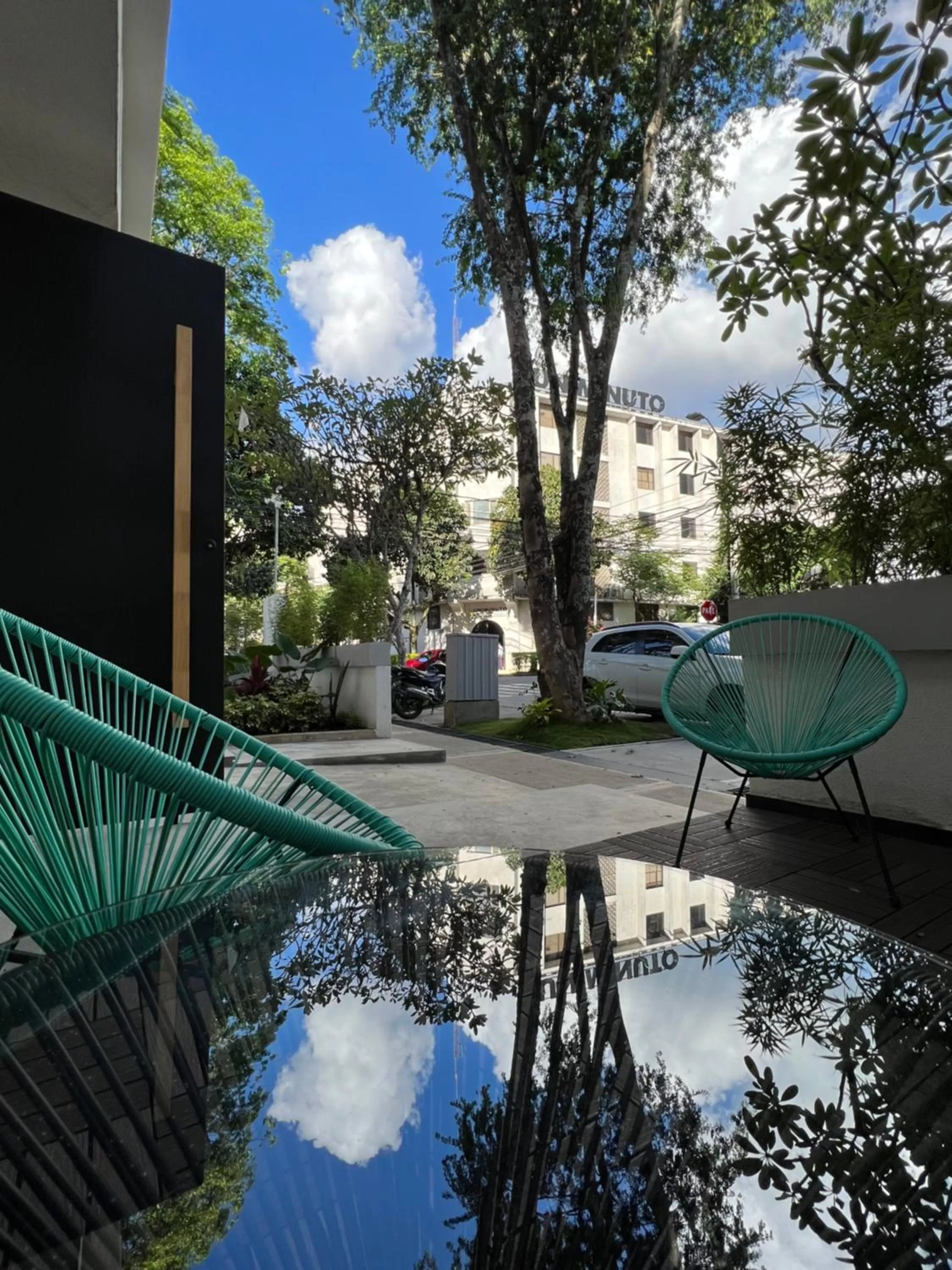 Off site in HOTEL 9.5 SAN FERNANDO