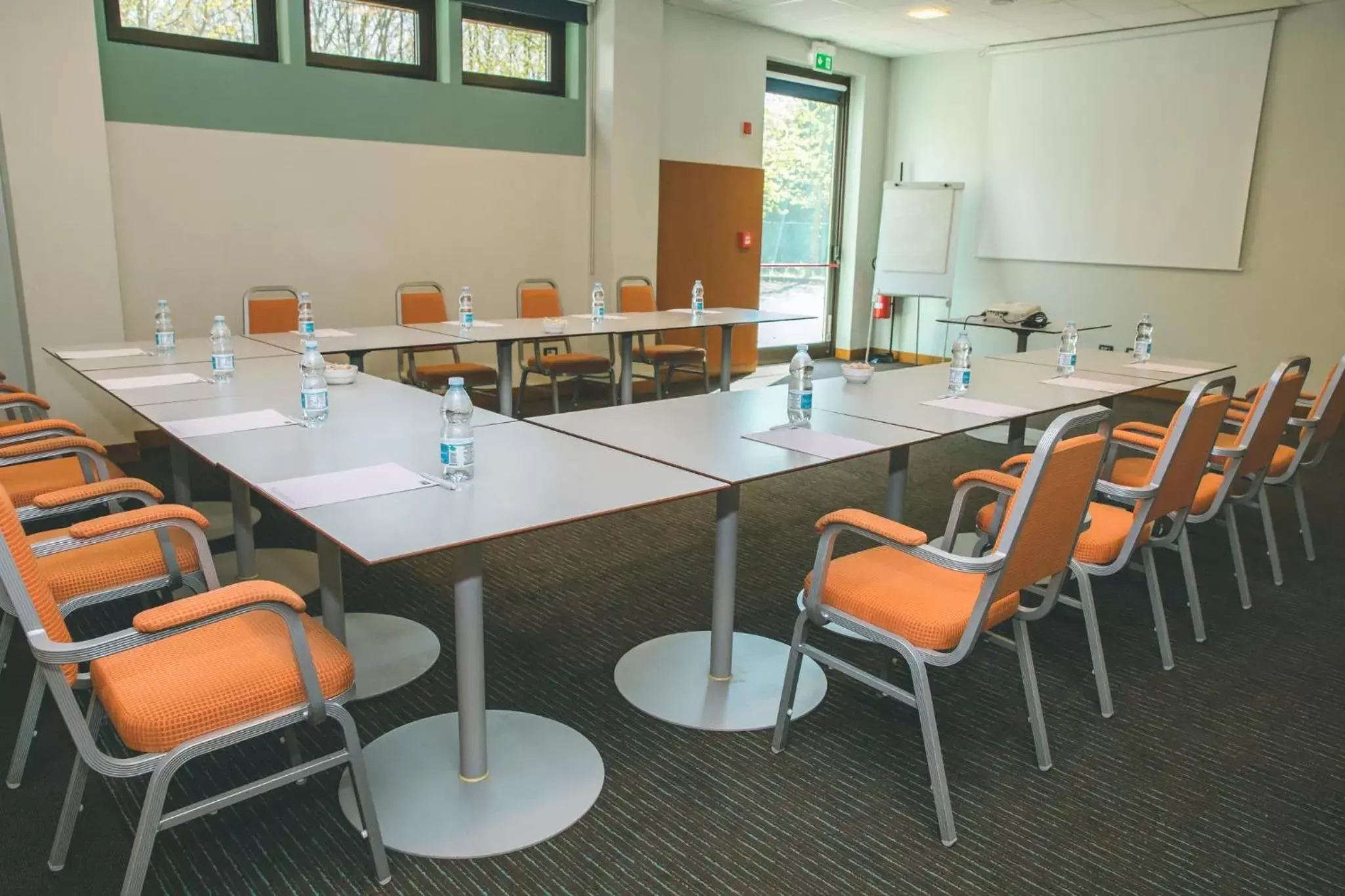 Meeting/conference room in Holiday Inn Express Milan-Malpensa Airport, an IHG Hotel