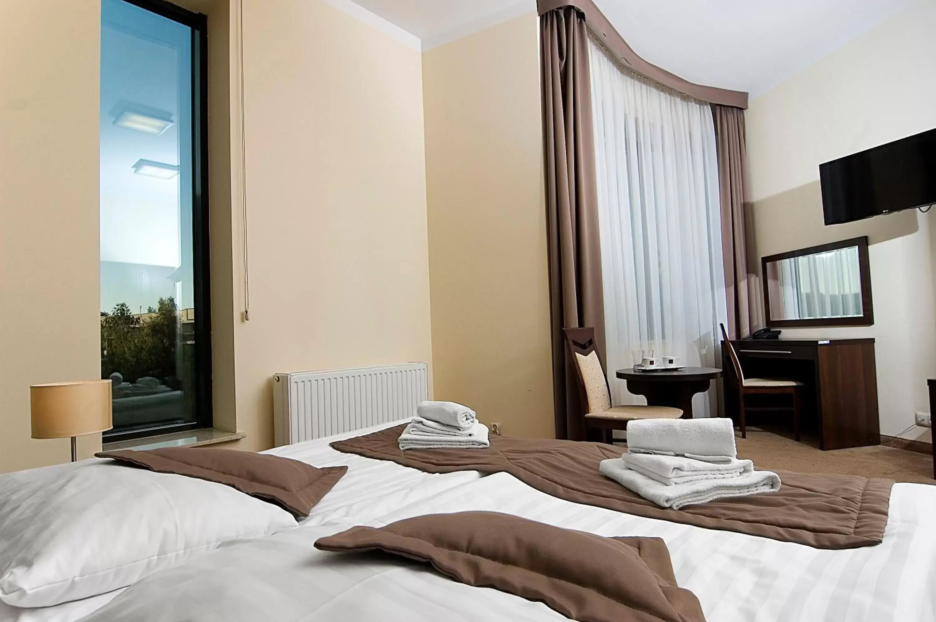 Deluxe Twin Room in Hotel Forum Fitness Spa & Wellness Deluxe Twin Room in Hotel Forum Fitness Spa & Wellness