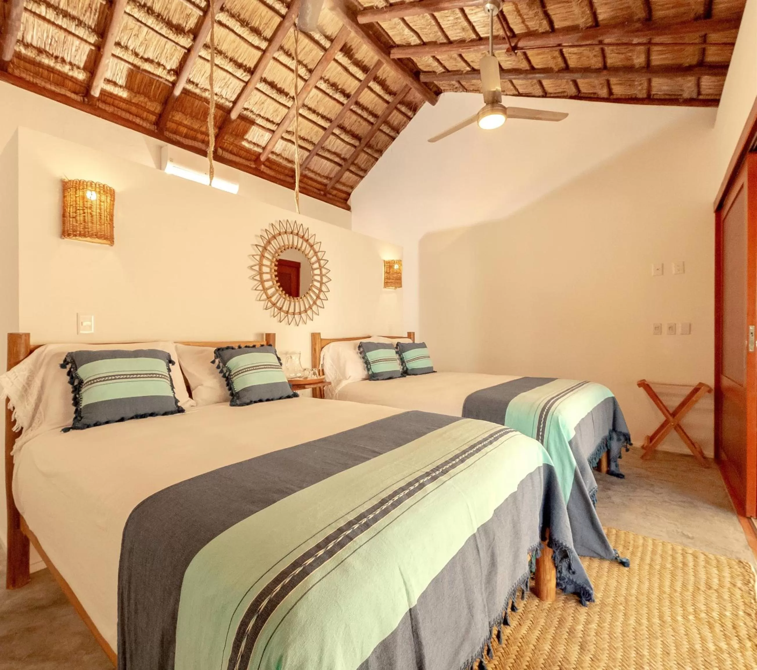 Photo of the whole room, Bed in Mimosa Tulum