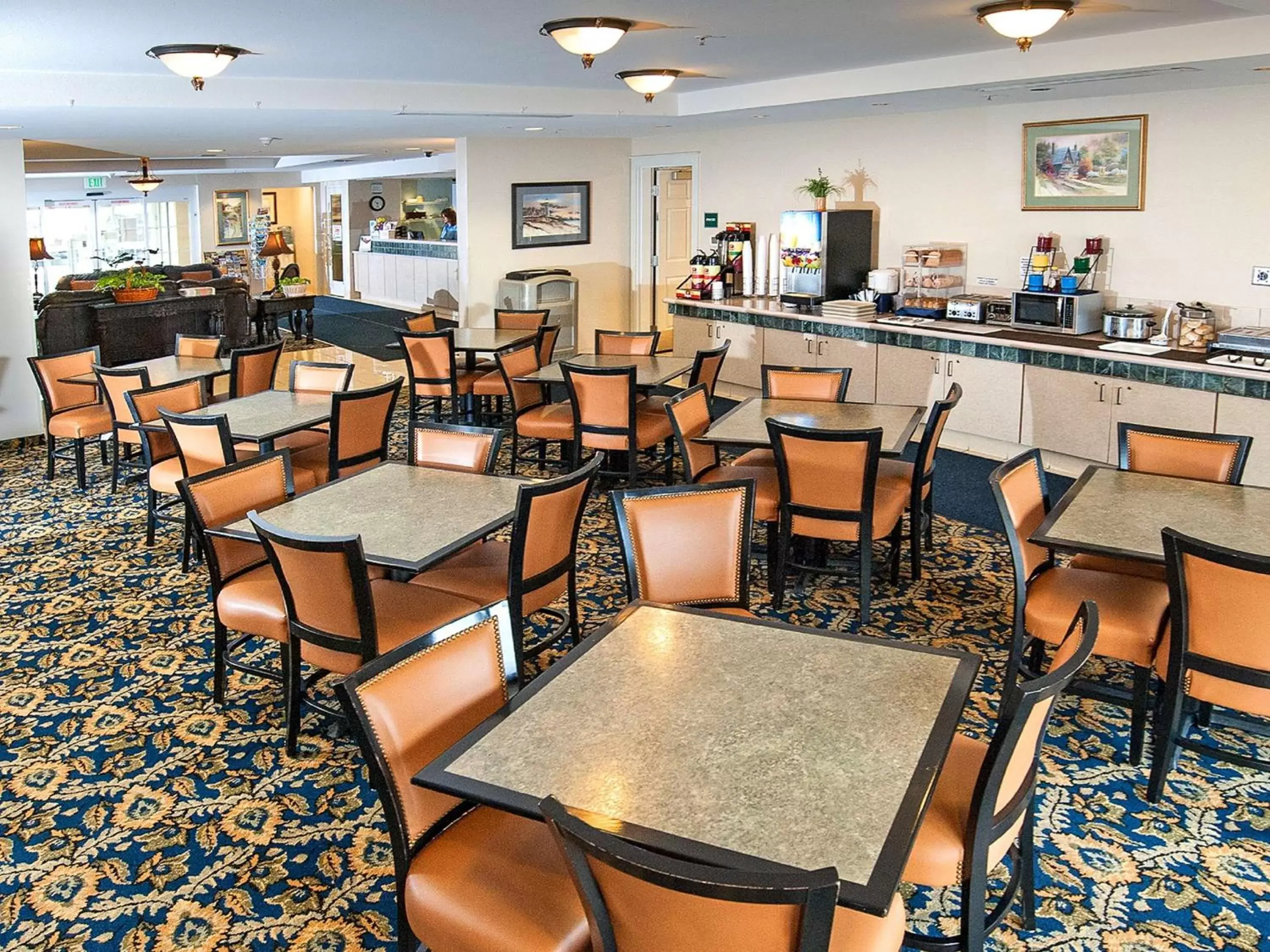 Restaurant/Places to Eat in SureStay Plus Hotel by Best Western Billings