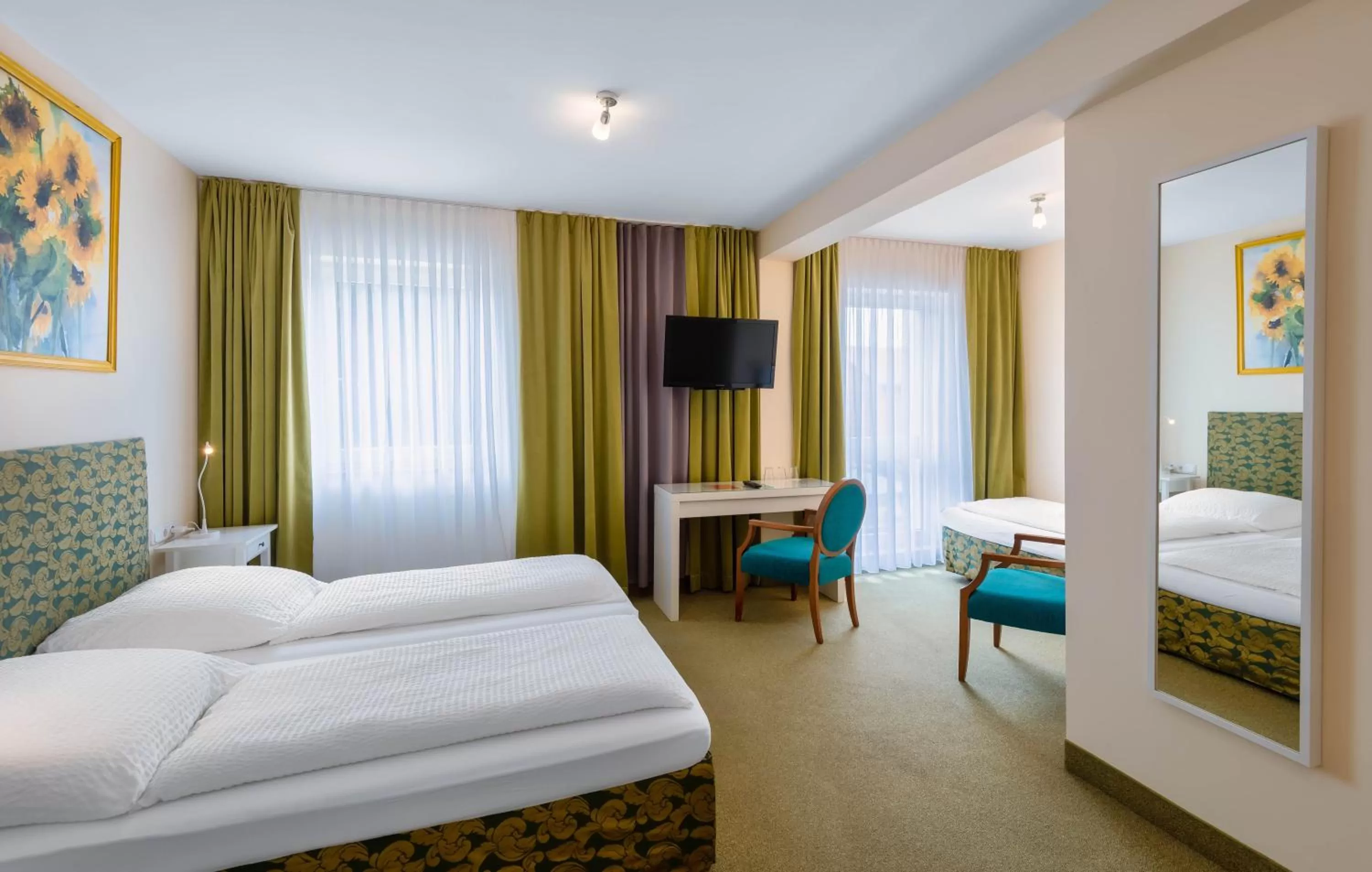 Photo of the whole room, Bed in ALPHA HOTEL Hermann von Salza