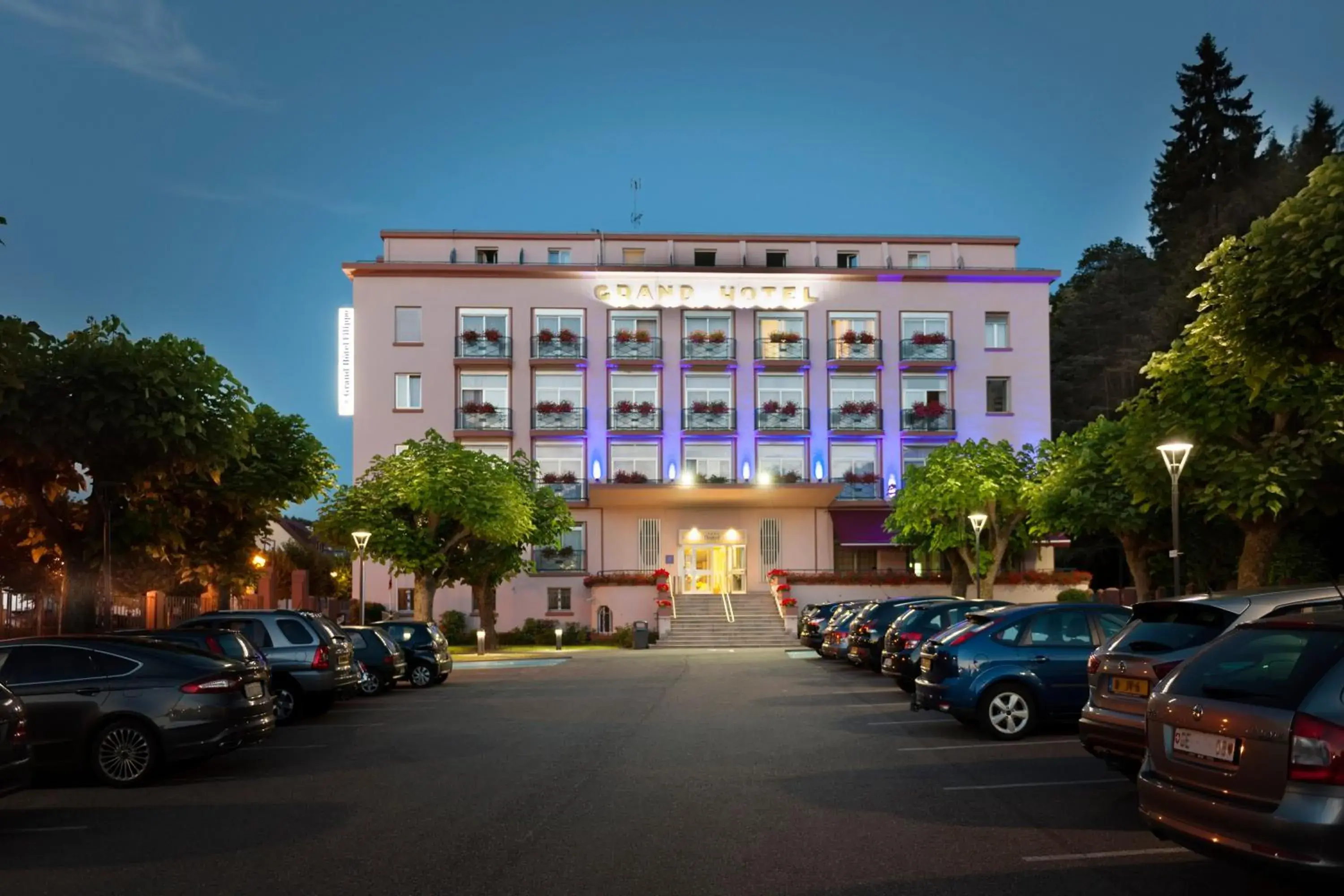 Property building in Grand Hôtel Filippo Strasbourg Nord Property building in Grand Hôtel Filippo Strasbourg Nord