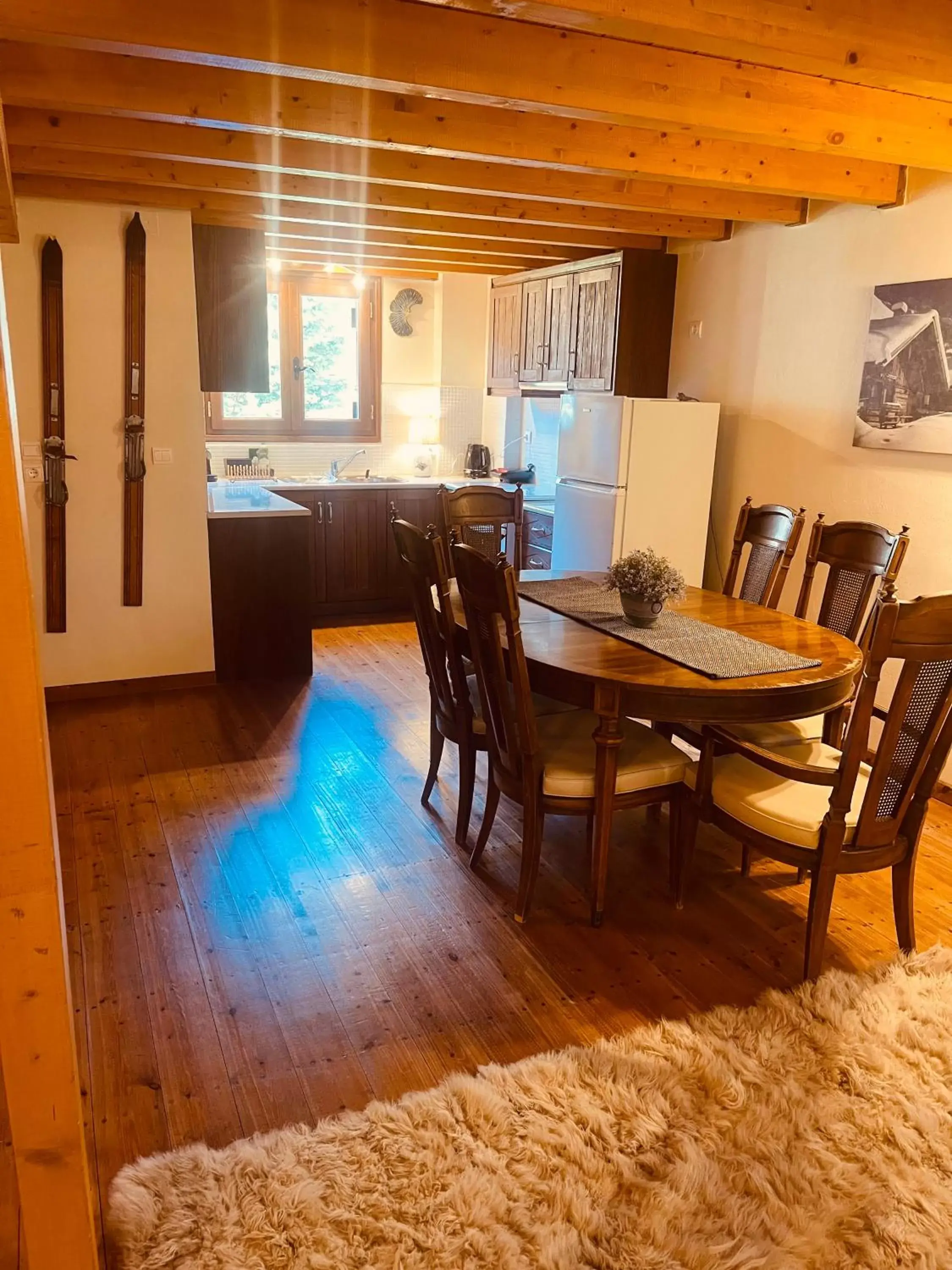 Dining Area in Parnassos Snow Hill Chalet