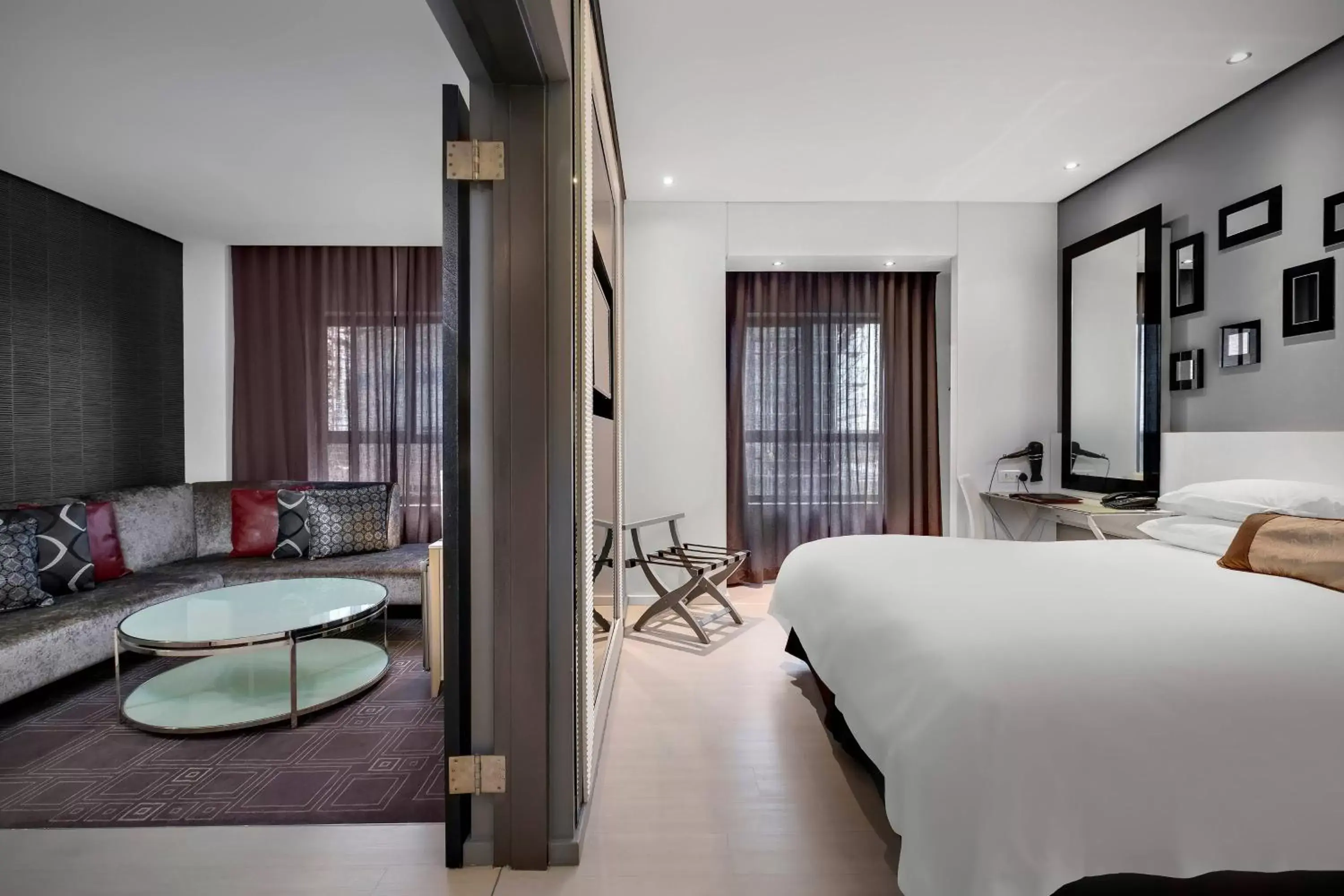 Bedroom in Protea Hotel Fire & Ice! by Marriott Pretoria Menlyn