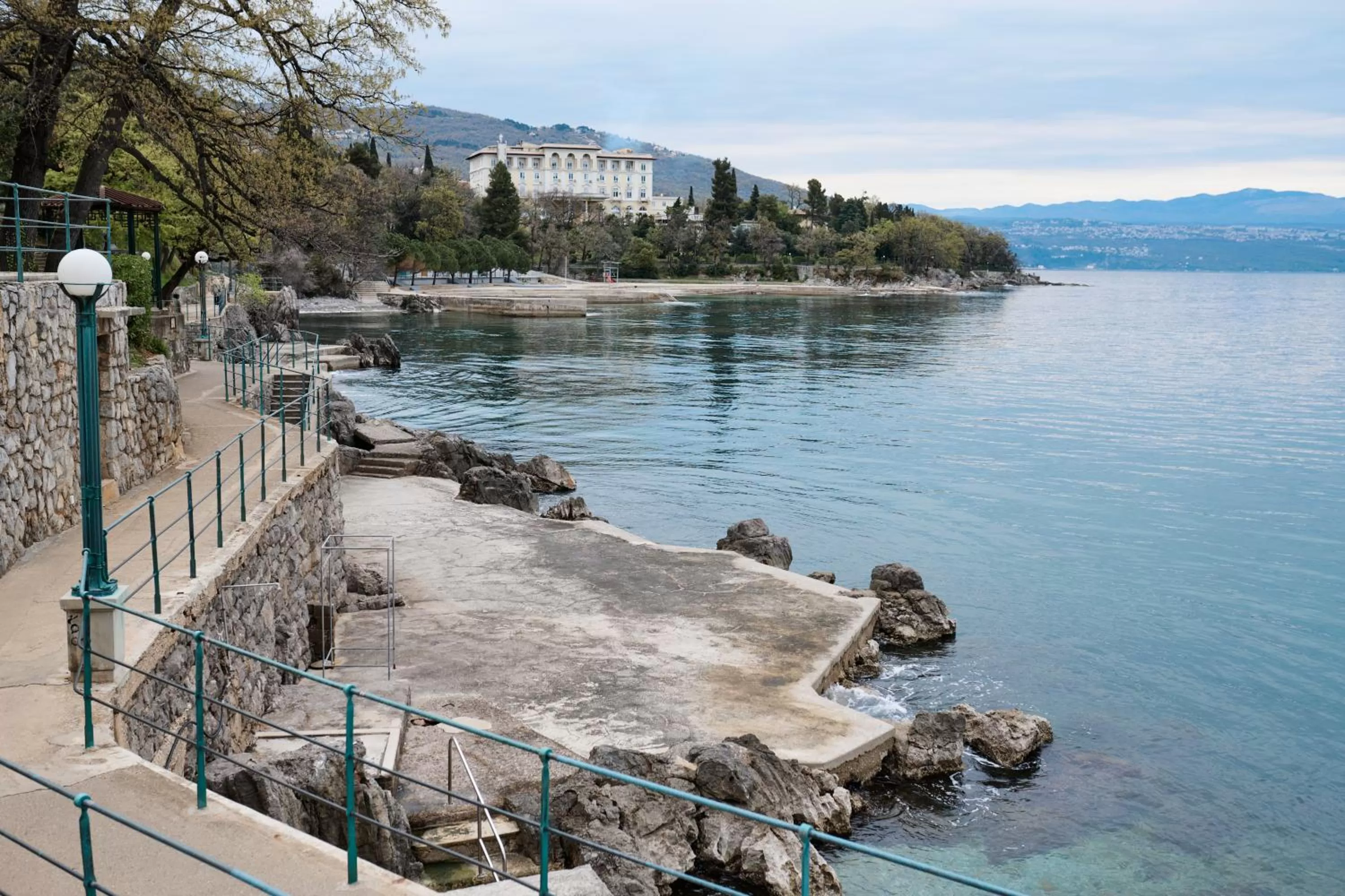 Beach in Hotel Lovran