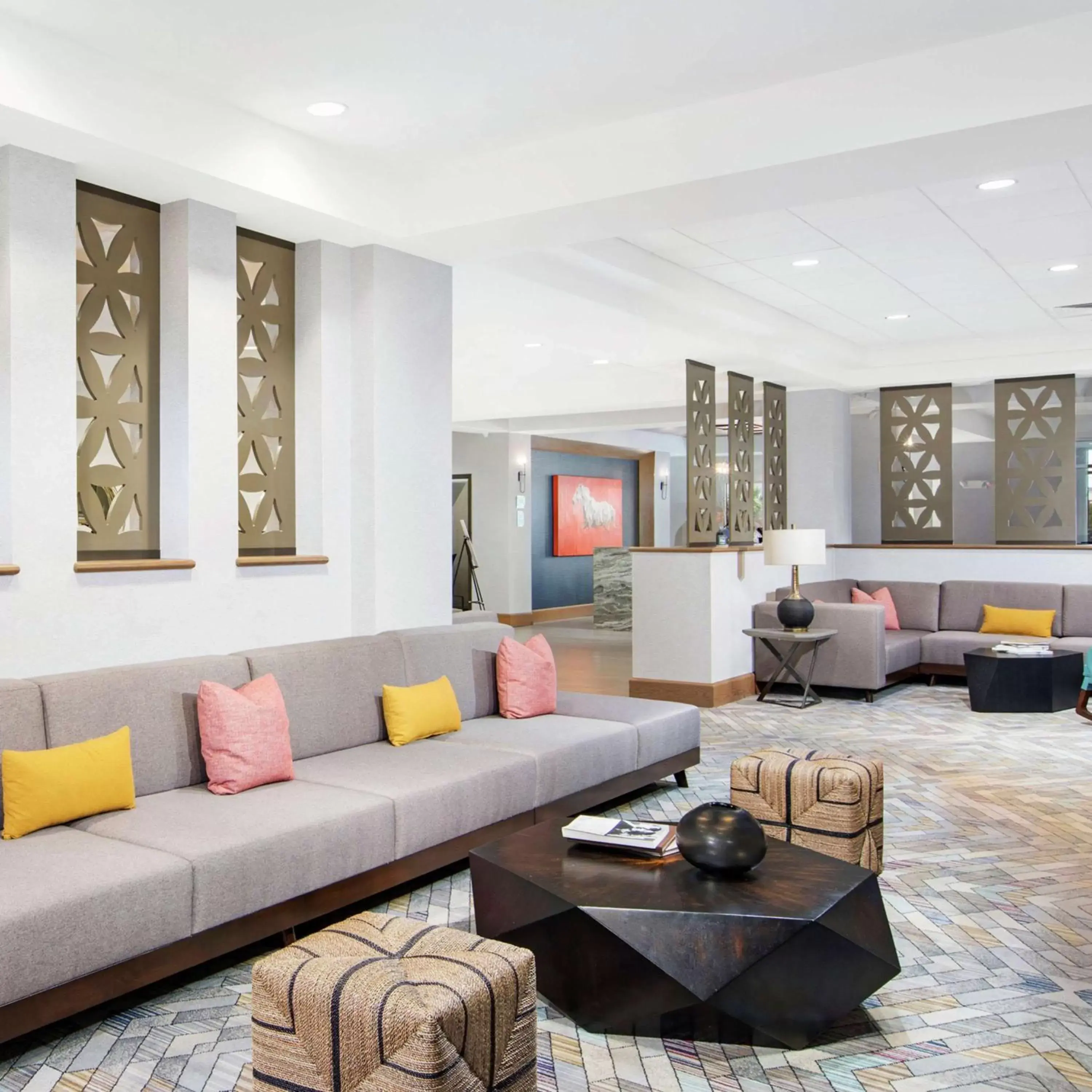 Lobby or reception, Seating Area in DoubleTree by Hilton San Antonio Northwest - La Cantera