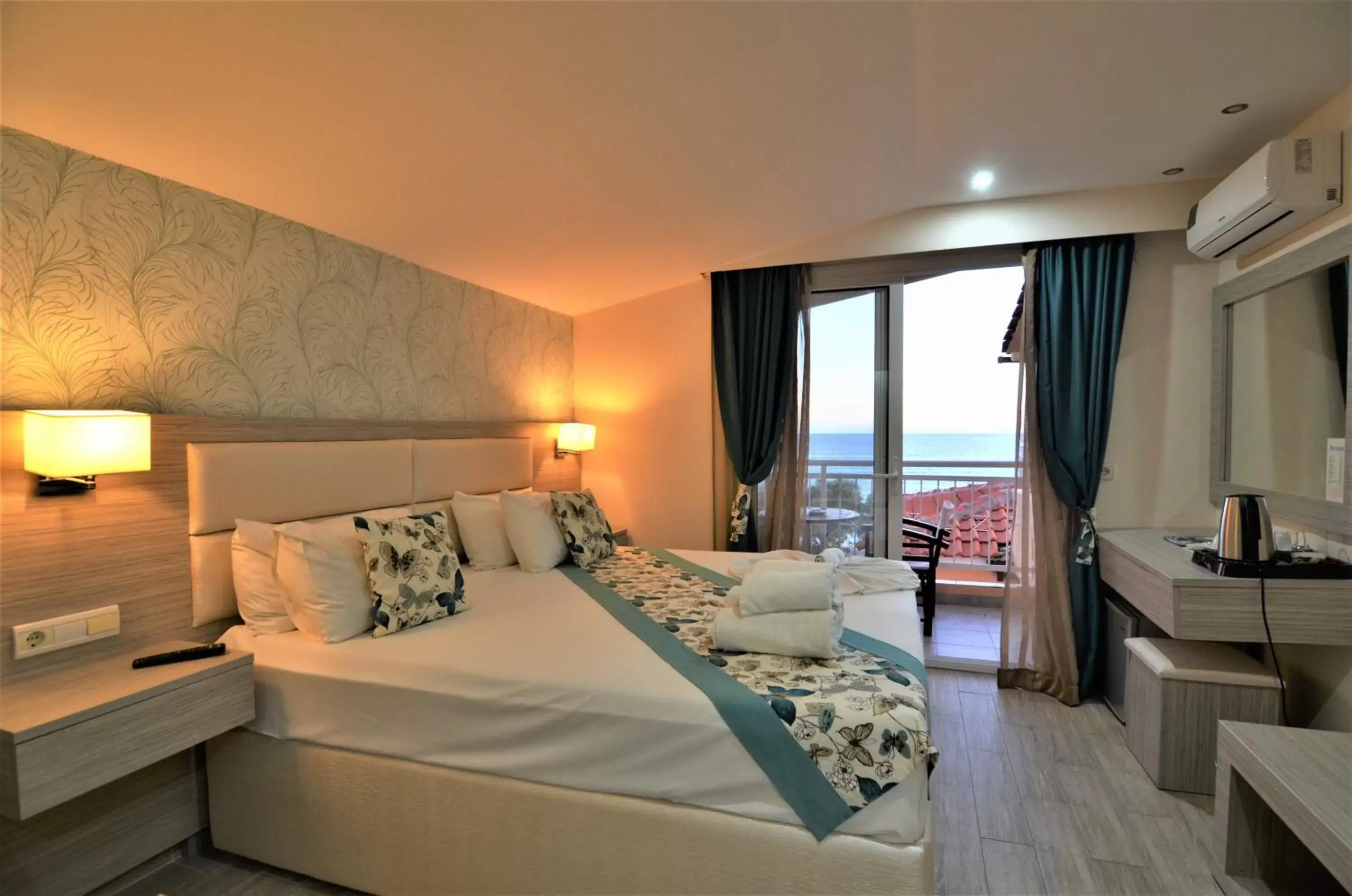 Double Room with Sea View in Thassos Hotel Grand Beach Double Room with Sea View in Thassos Hotel Grand Beach