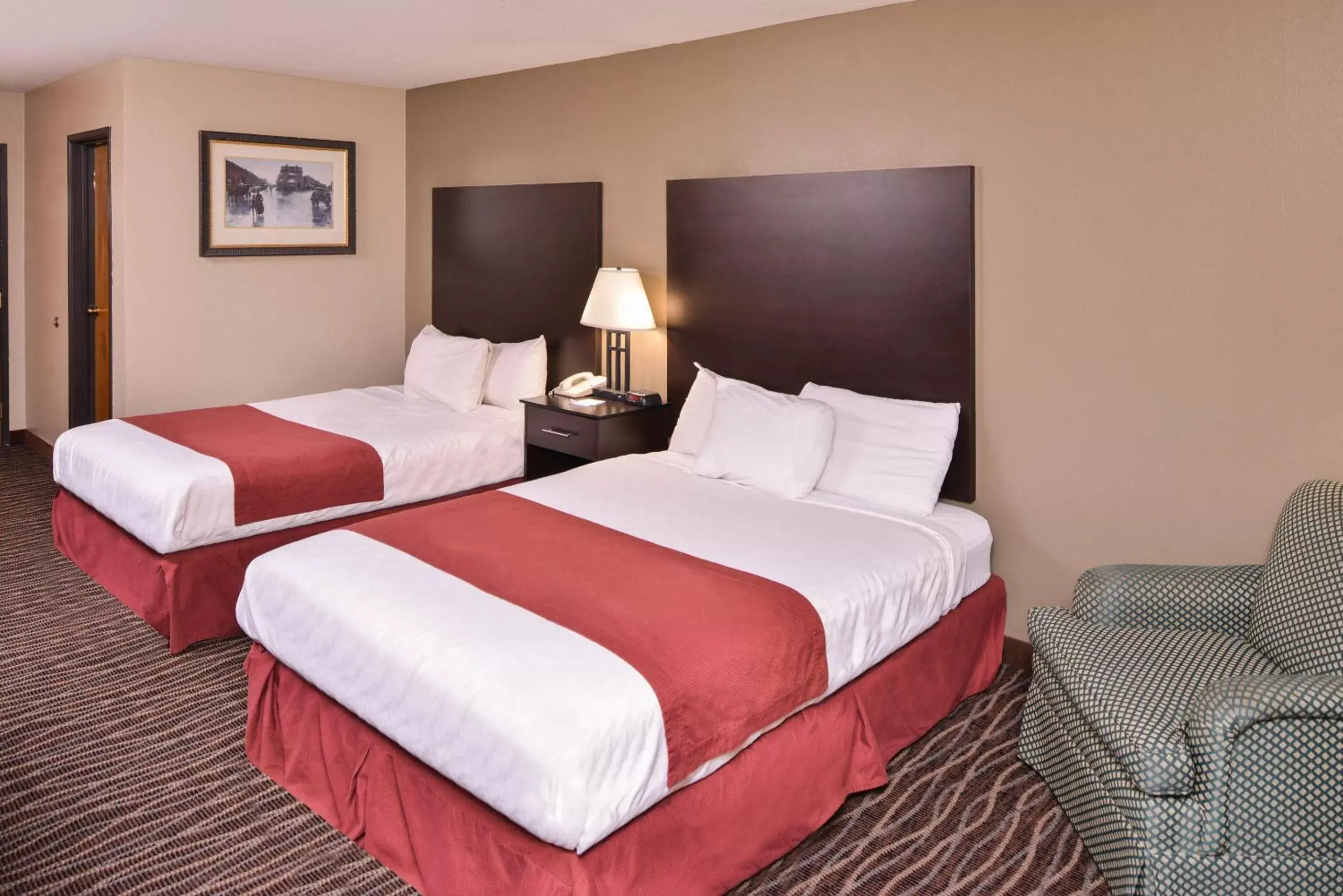 Photo of the whole room, Bed in Baymont by Wyndham Sioux Falls North I-29 and Russell Street