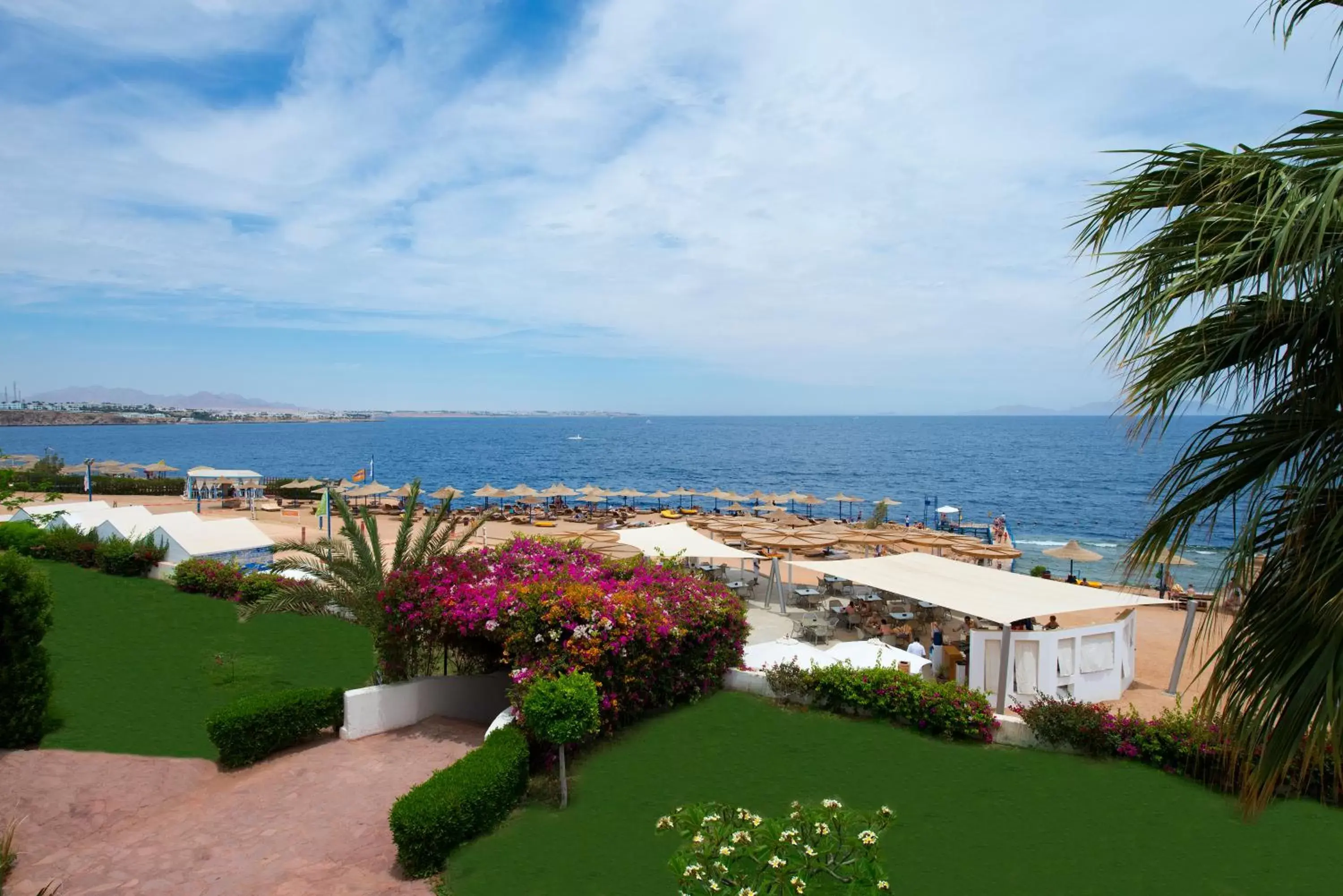 Beach, Sea View in Amphoras Blu