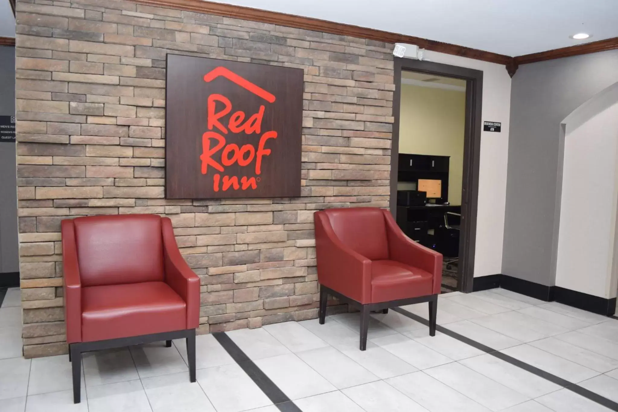 Lobby or reception, Seating Area in Red Roof Inn Batavia