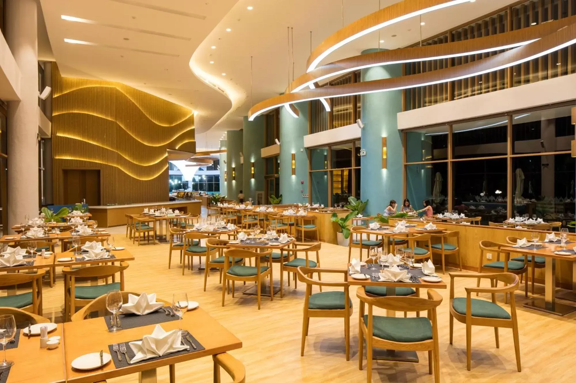 Restaurant/places to eat in FLC Luxury Hotel Quy Nhon Restaurant/places to eat in FLC Luxury Hotel Quy Nhon