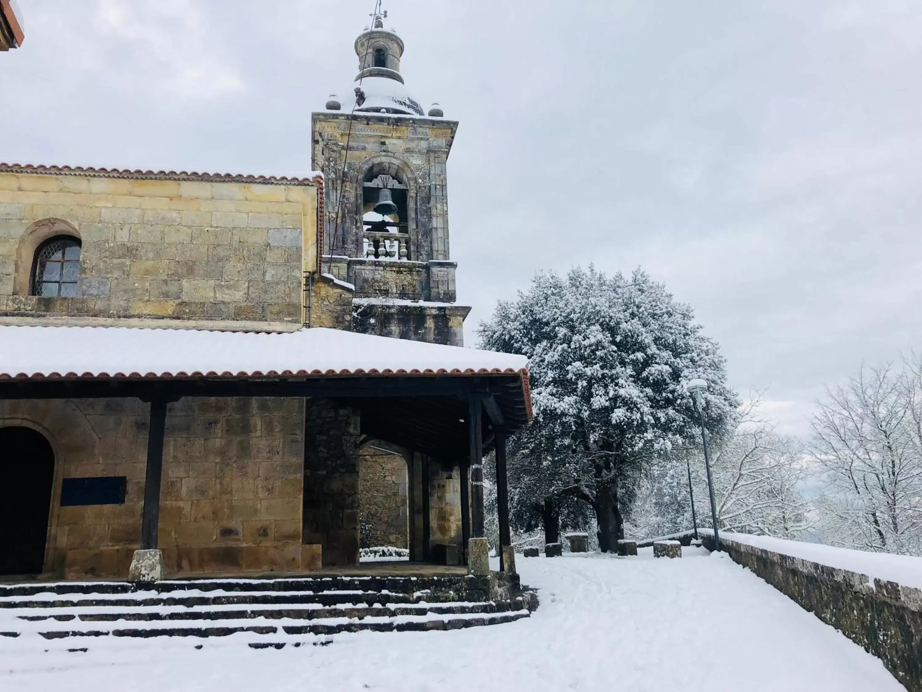 Winter in Hotel Garaiko Landetxea