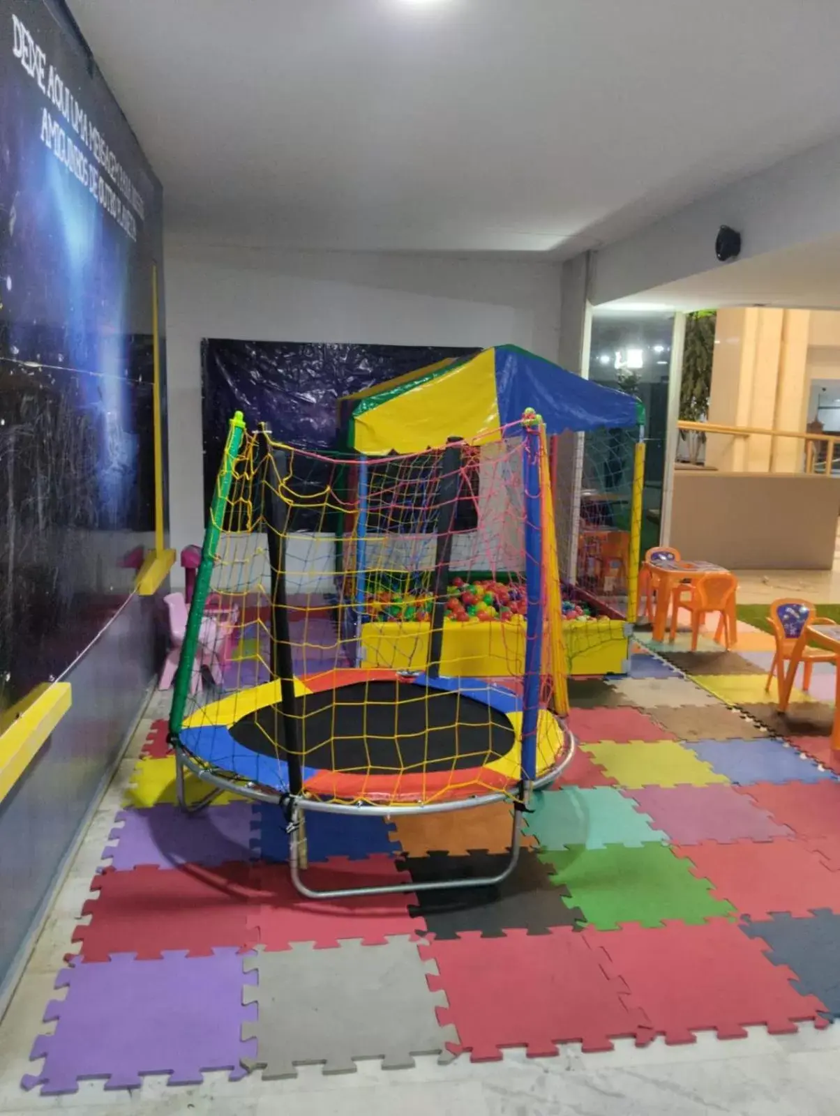 Children play ground in Embaixador Hotel e Centro de Eventos