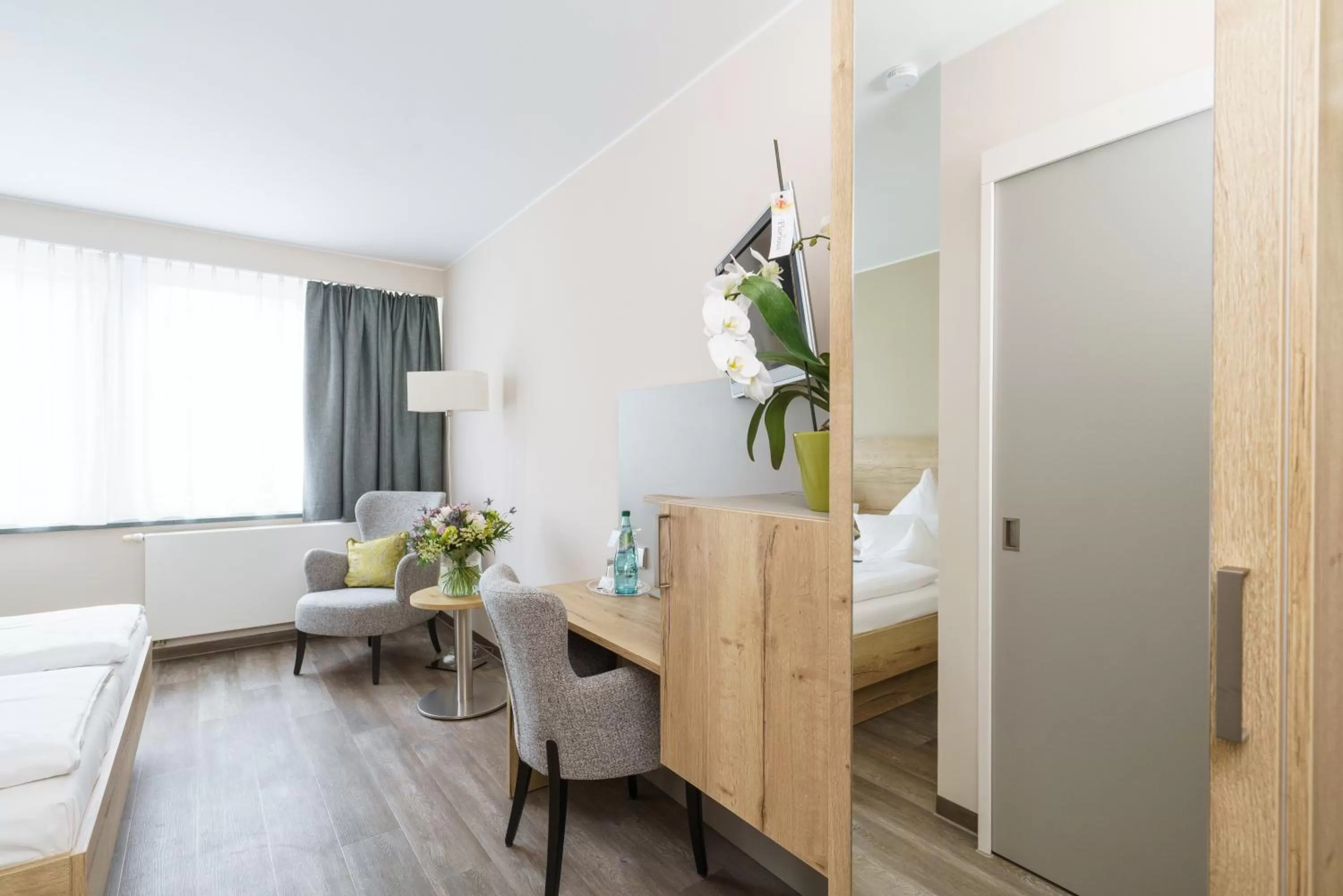 Bed in Hotel Forsthaus Grüna Betreibergesellschaft mbH