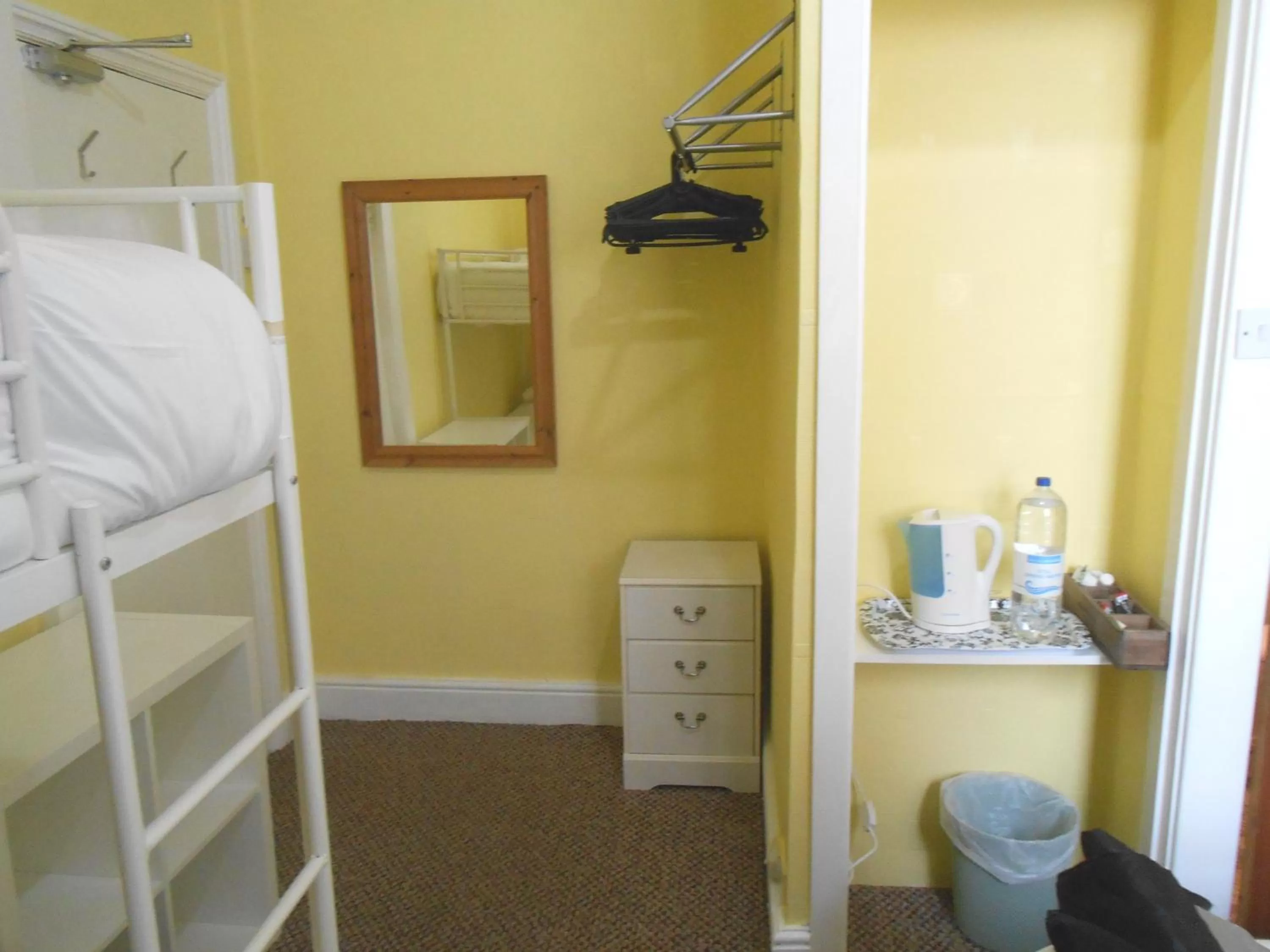 Shore Stay Guest House