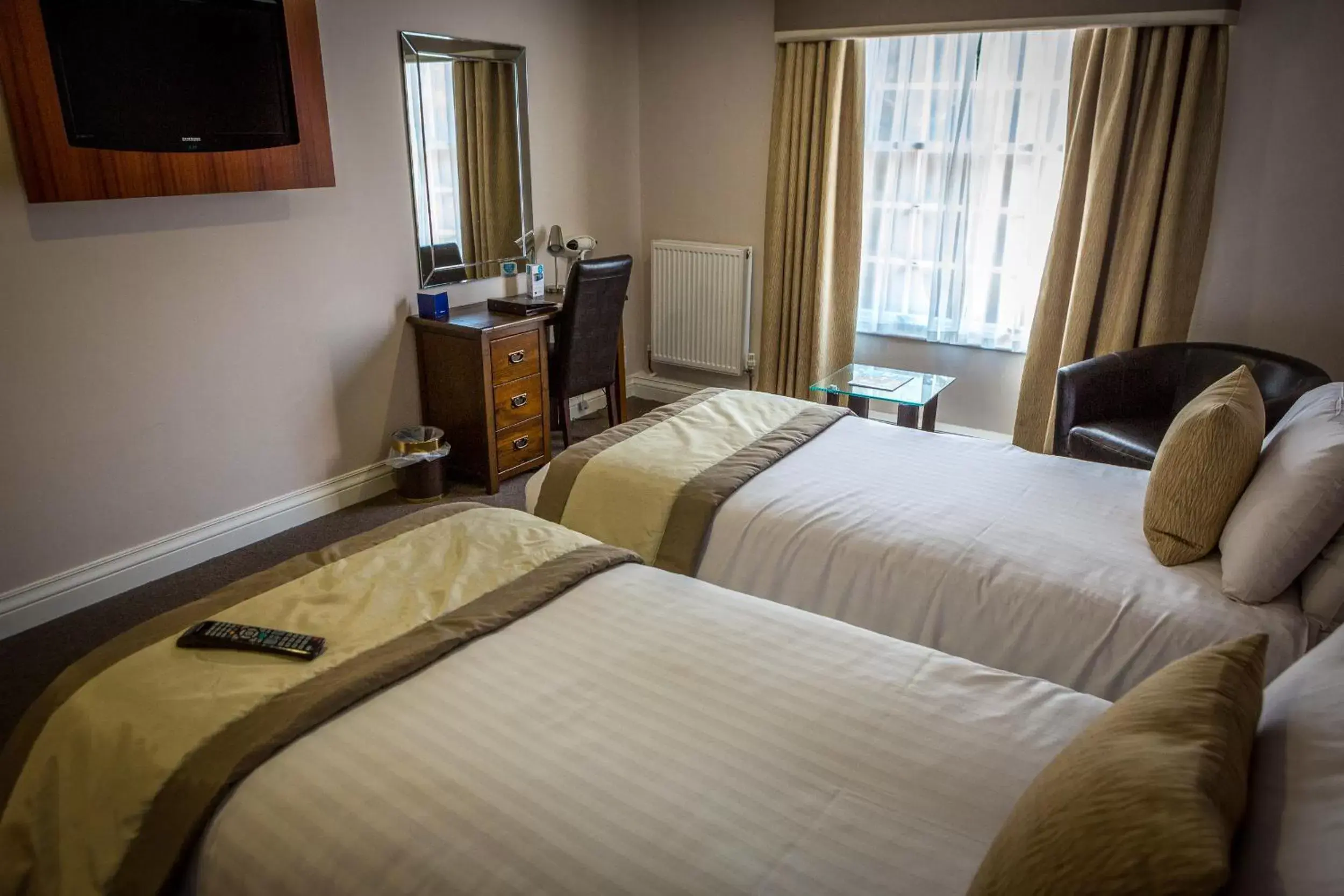 Bedroom, Bed in Best Western Plus West Retford Hotel