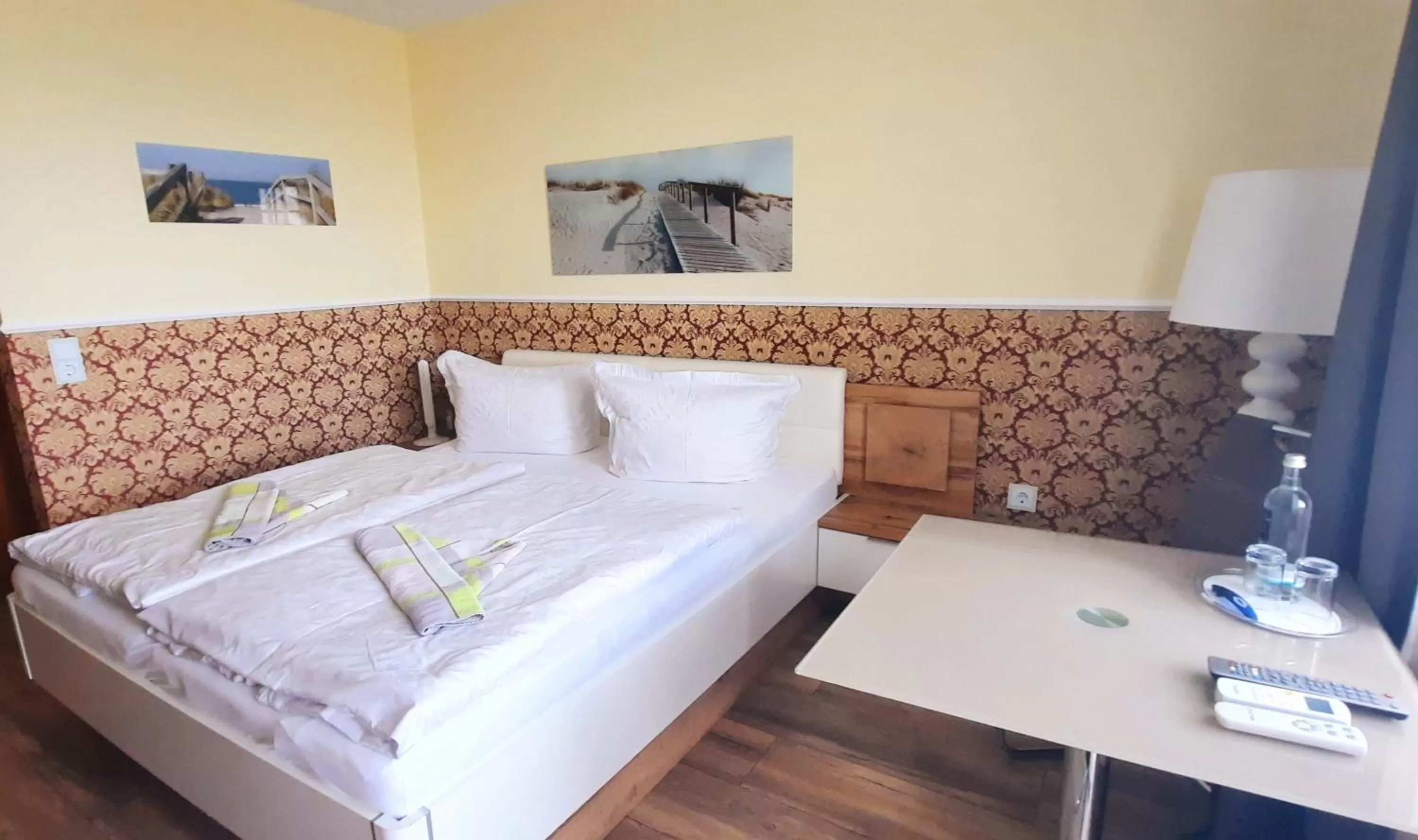 Bed in Hotel Waterkant