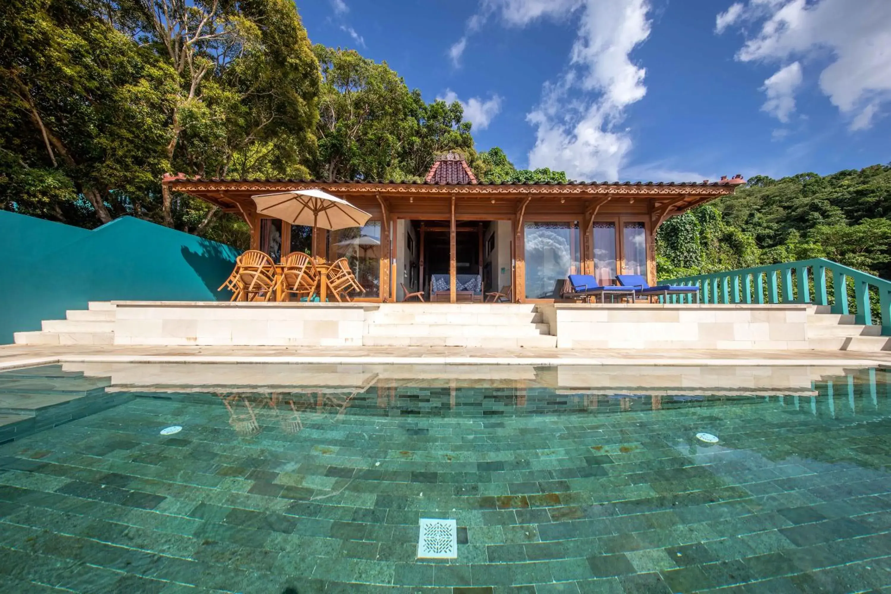 Property building in Karuna El Nido Villas Property building in Karuna El Nido Villas