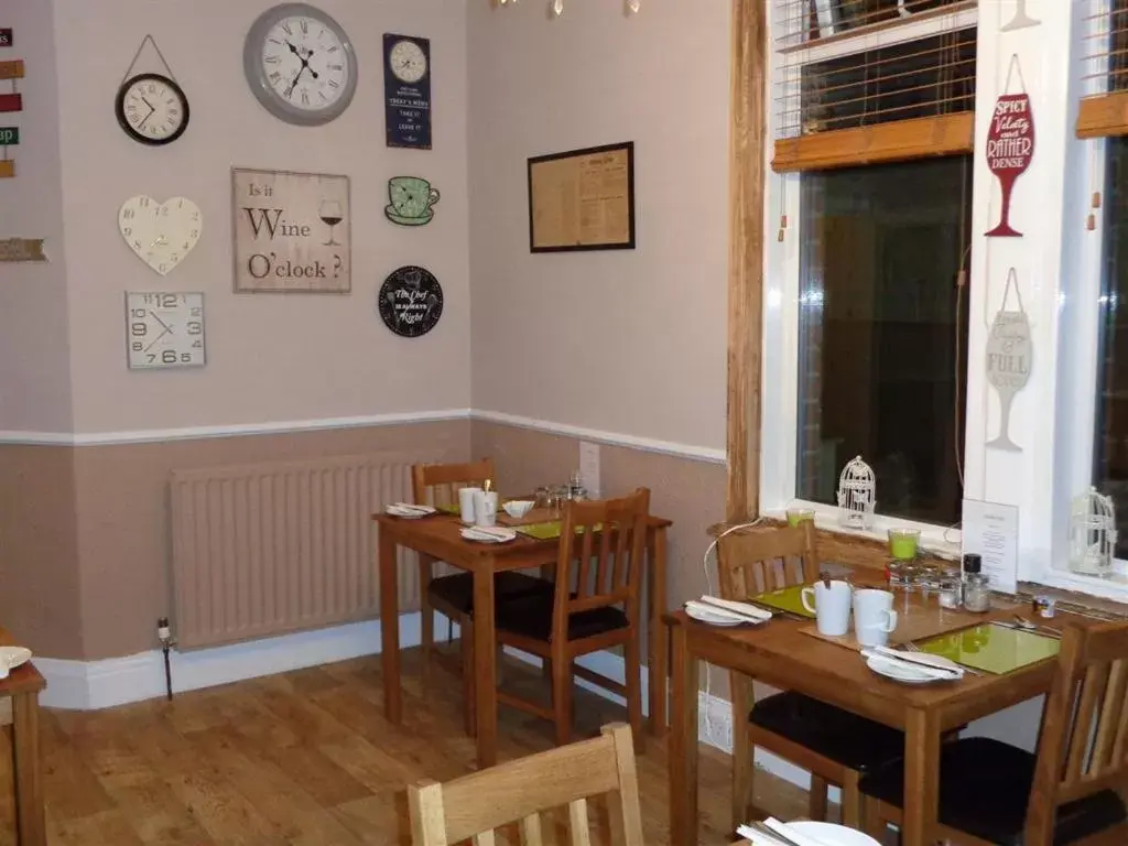 Dining area, Restaurant/Places to Eat in Kingsmere Guest House