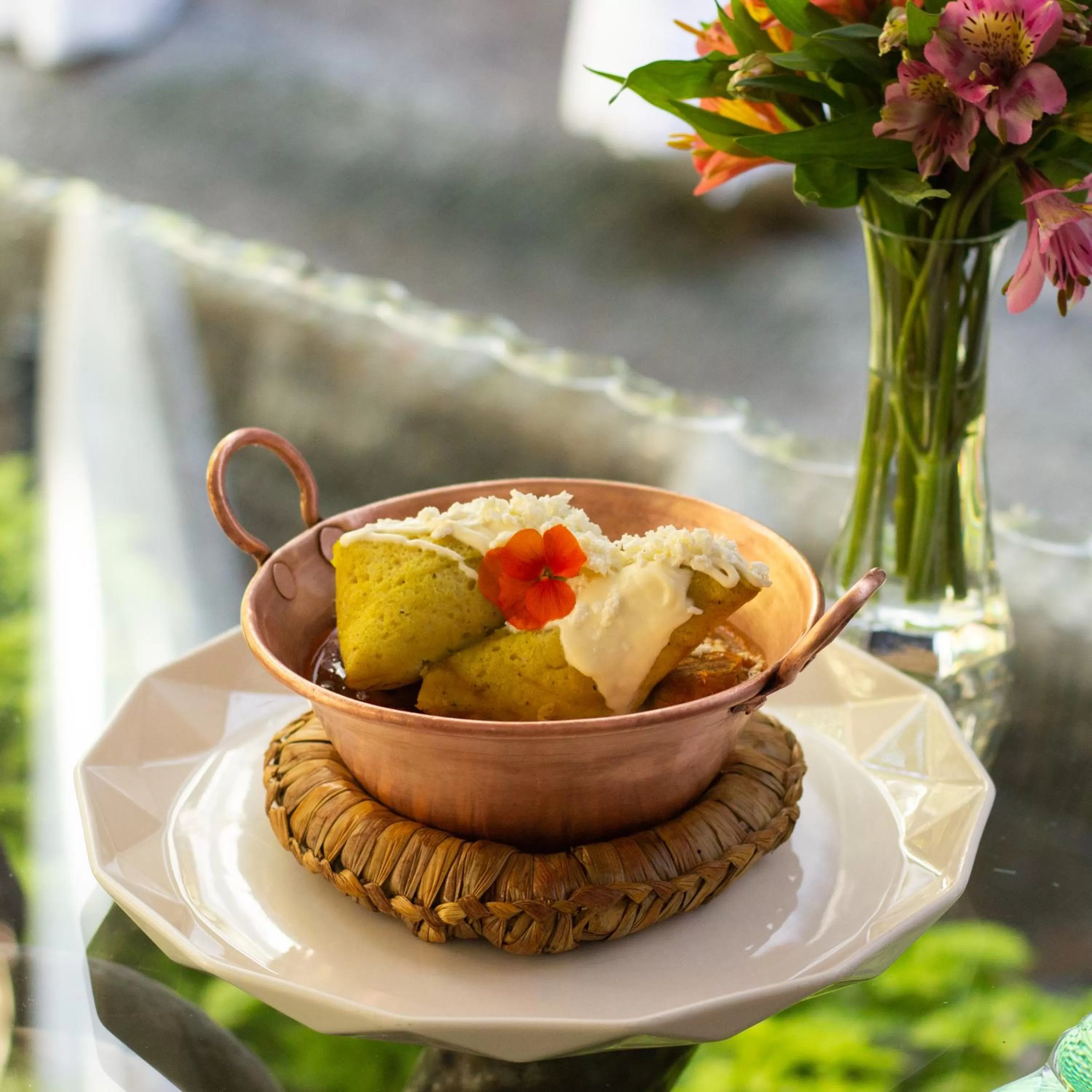 Restaurant/places to eat in Hotel De La Soledad