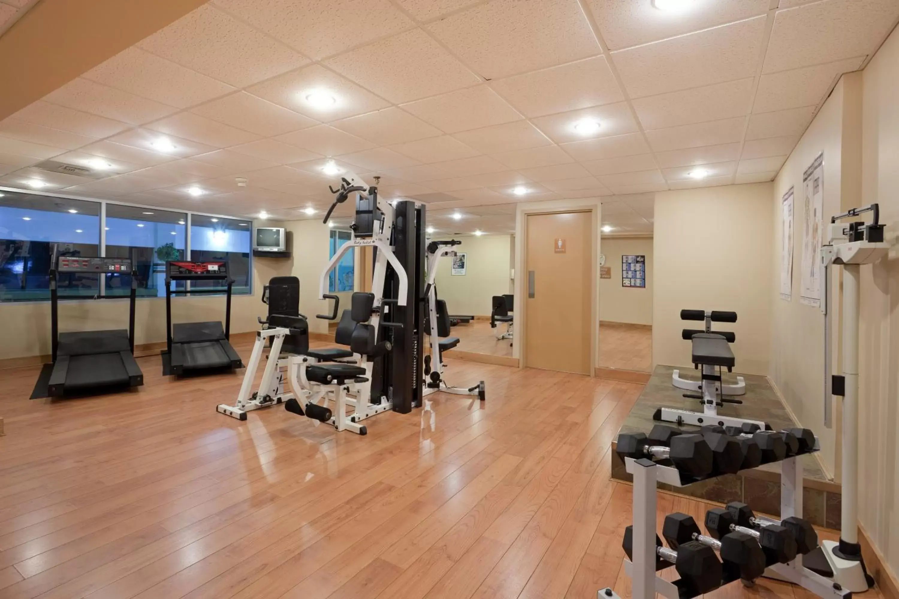 Spa and wellness centre/facilities, Fitness Center/Facilities in Holiday Inn Express Hotel & Suites Saint John Harbour Side, an IHG Hotel