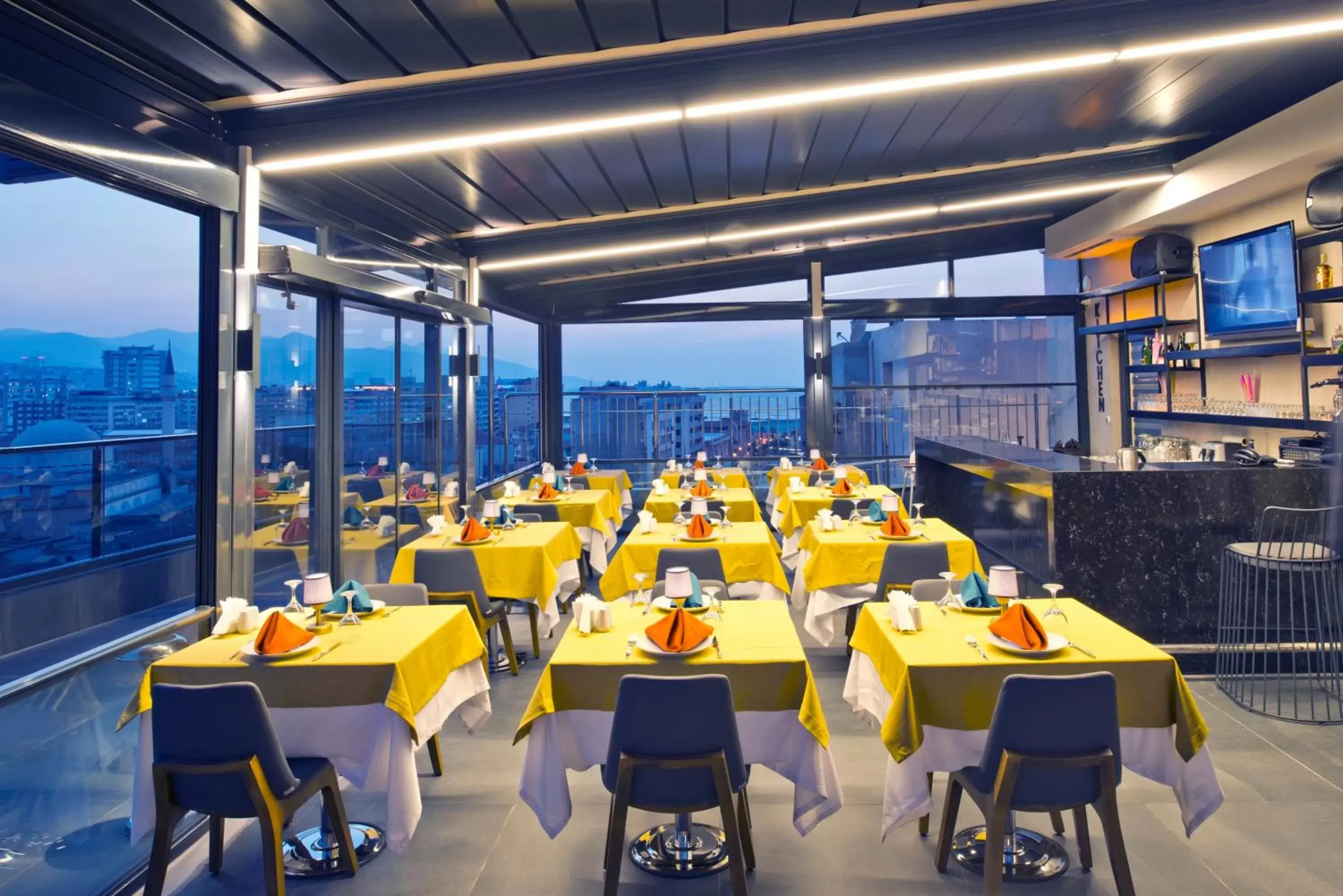 Restaurant/places to eat in Hotel 86 By Katipoğlu Restaurant/places to eat in Hotel 86 By Katipoğlu