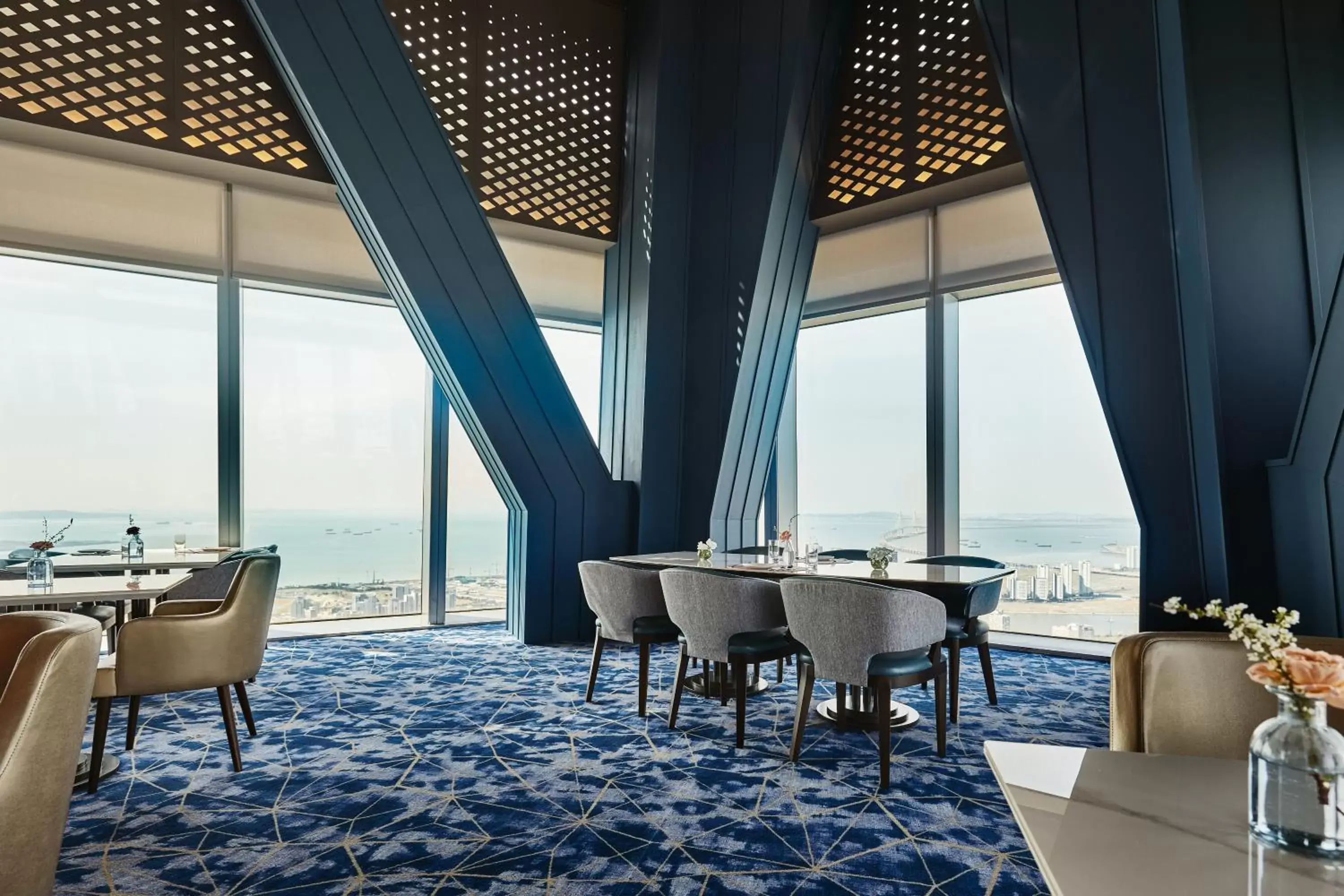 Restaurant/places to eat in Oakwood Premier Incheon Restaurant/places to eat in Oakwood Premier Incheon