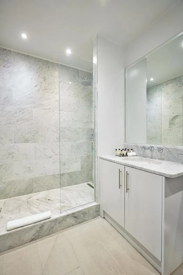 Shower in The Samling Hotel