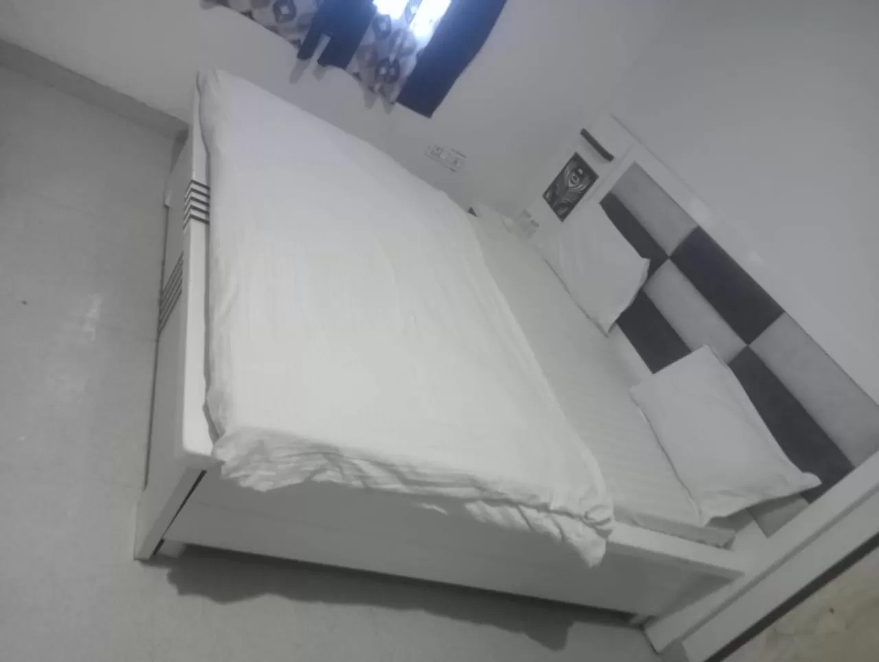 Bed in Gopi Dham Vrindavan