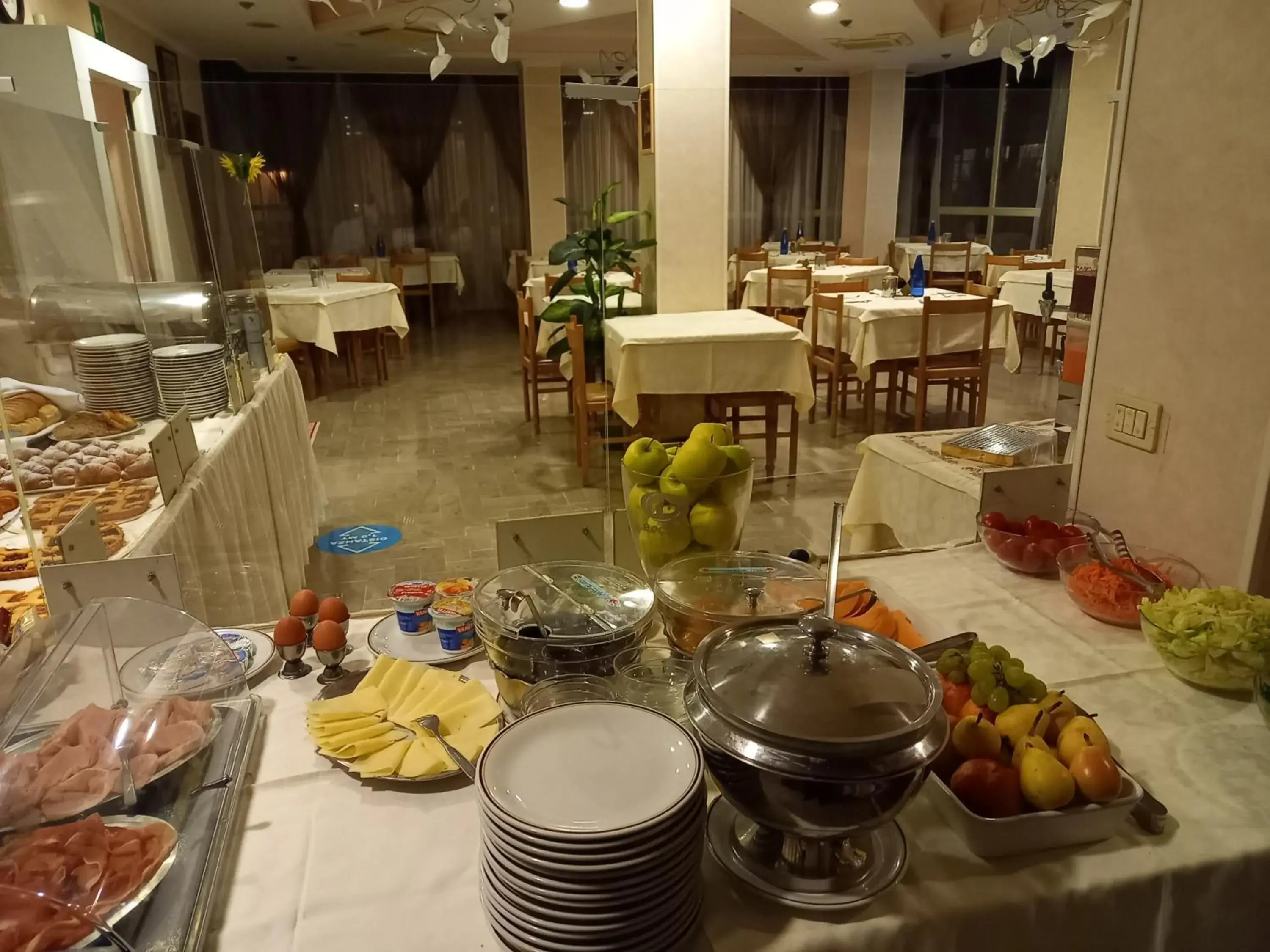 Food and drinks, Restaurant/Places to Eat in Hotel Losanna