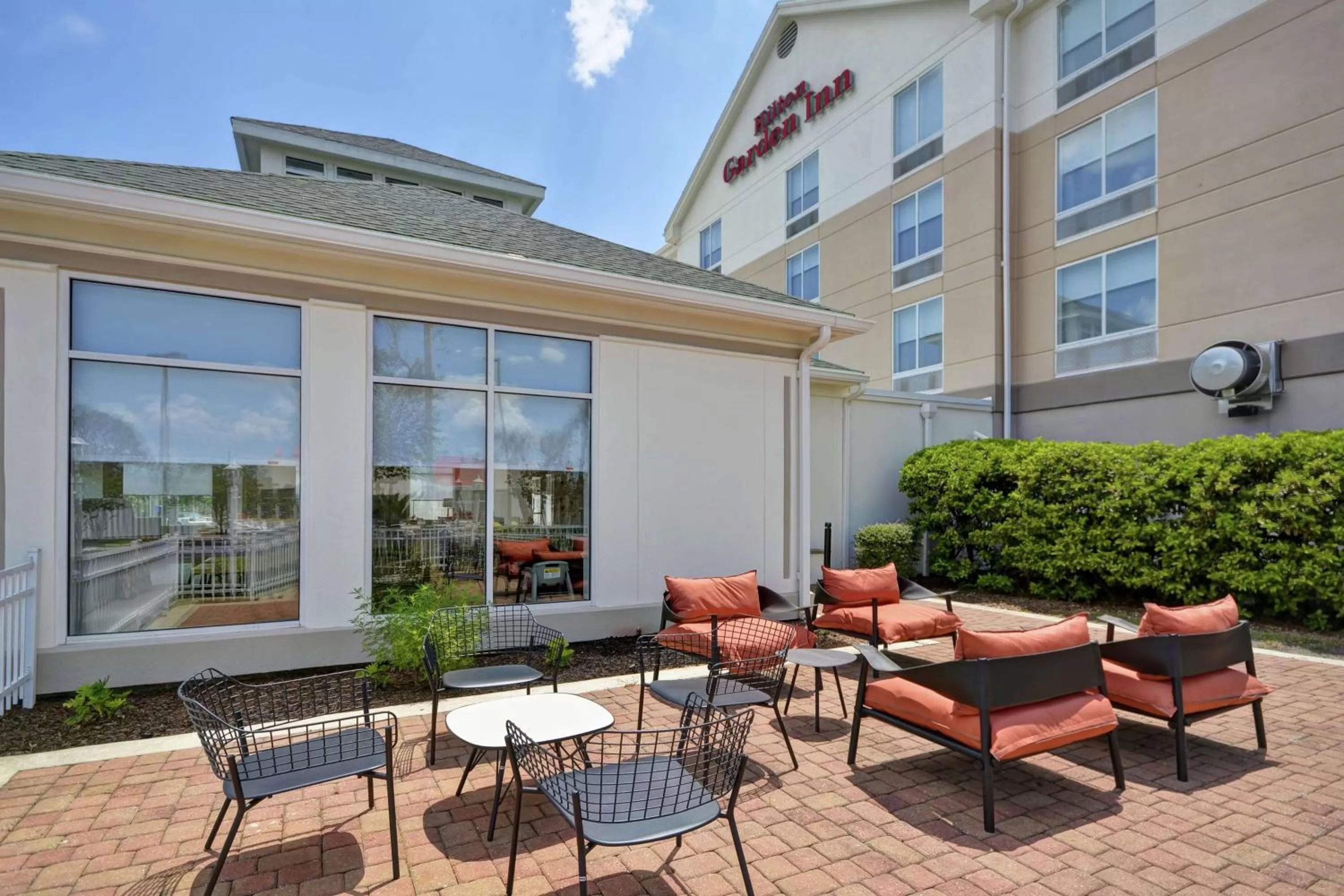 Patio in Hilton Garden Inn Panama City