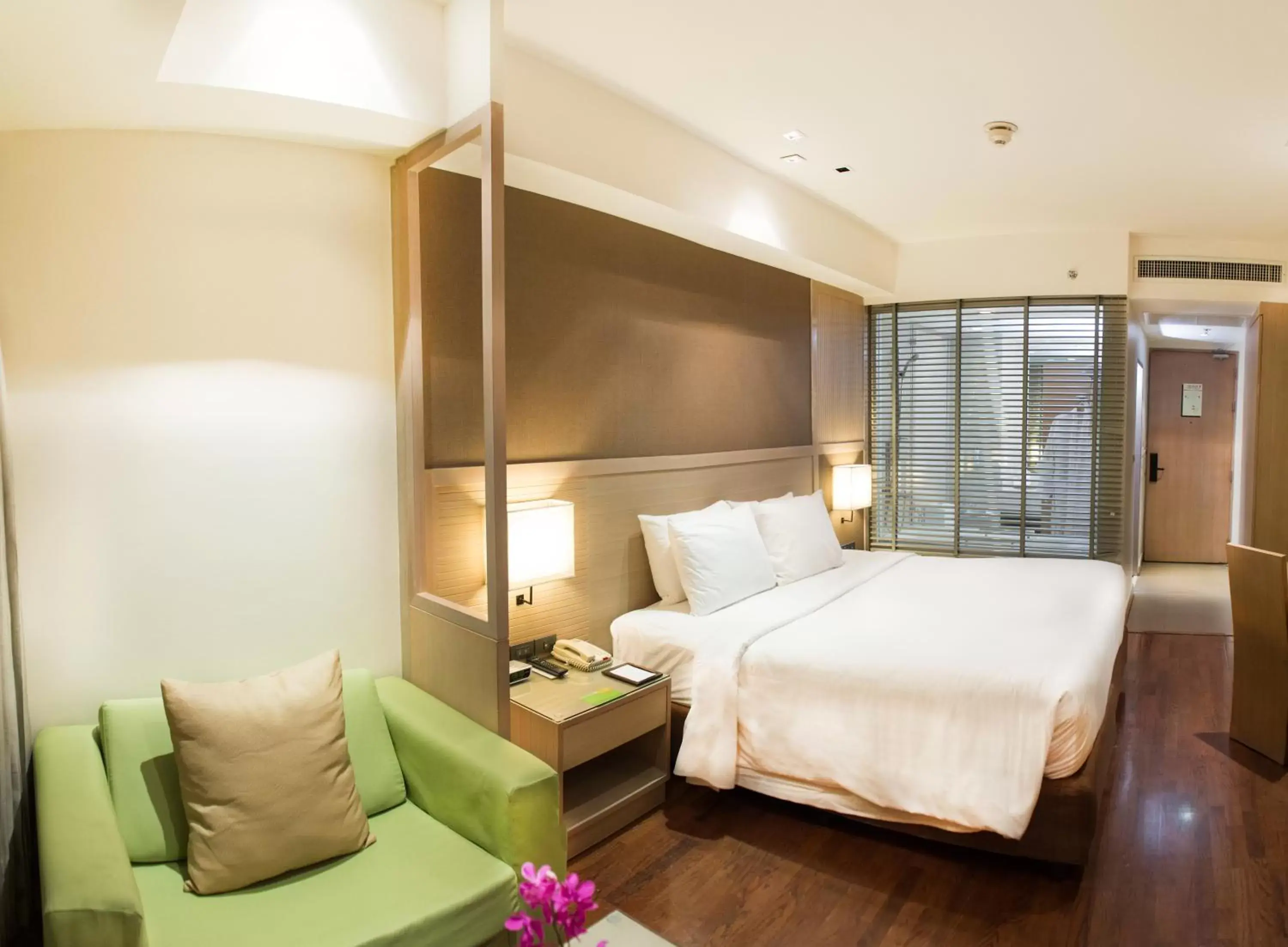 Bedroom, Bed in Signature Pattaya