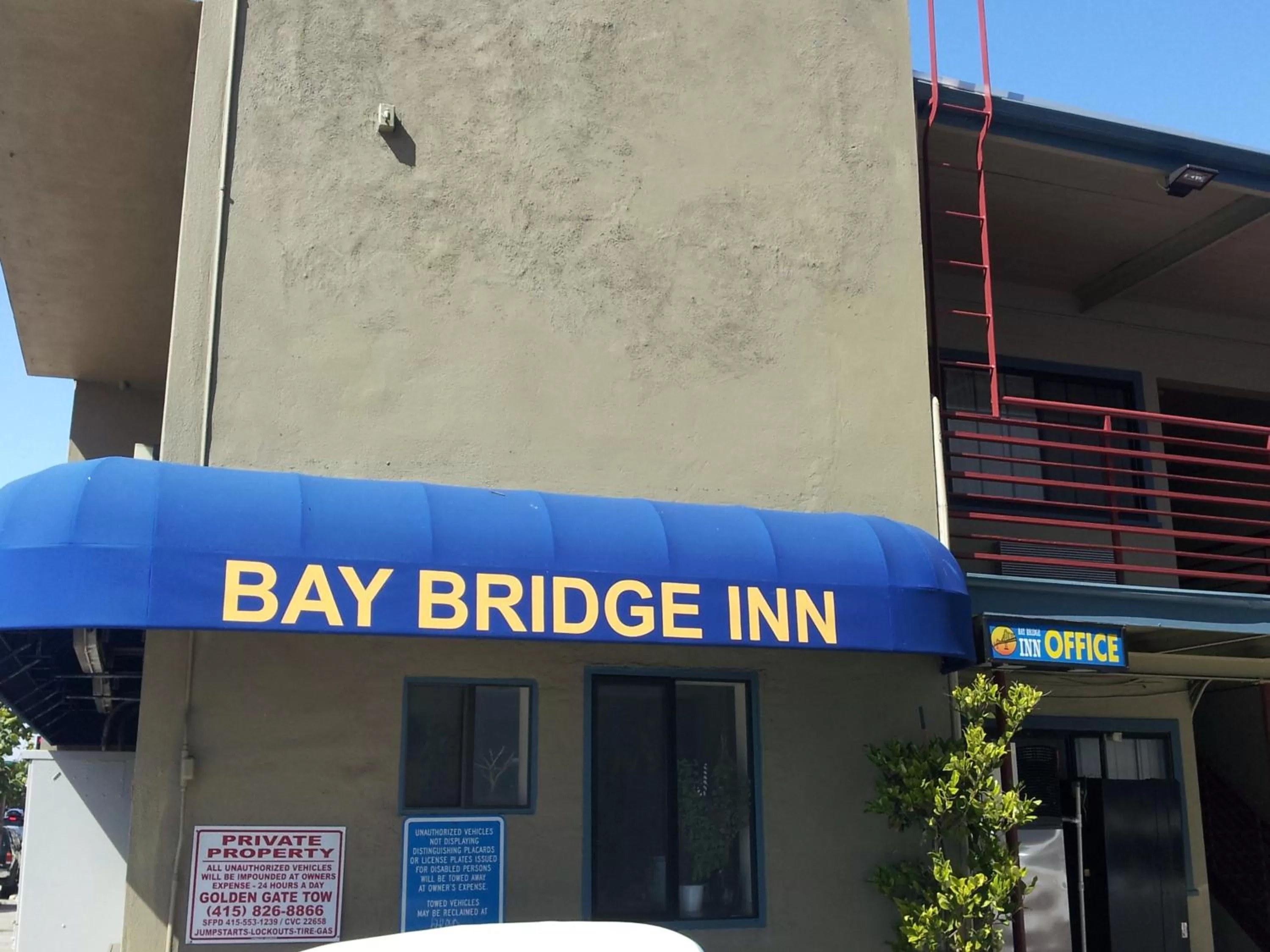 Facade/entrance in Bay Bridge Inn San Francisco