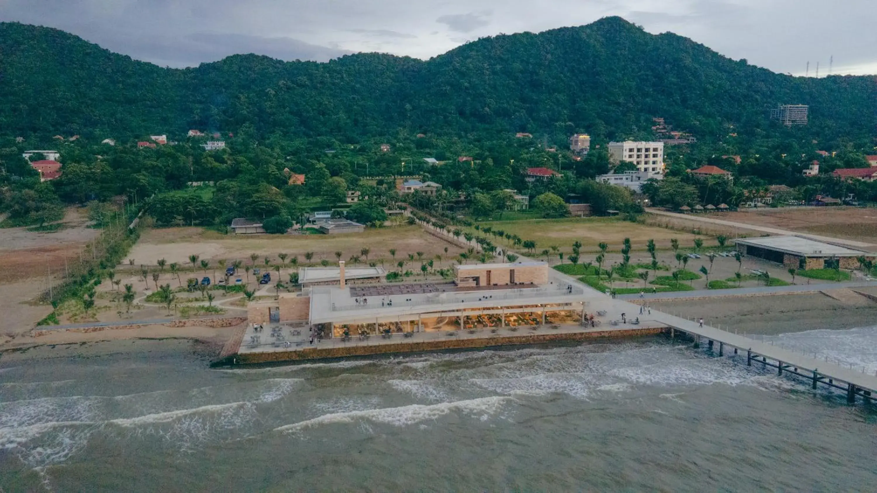 Restaurant/places to eat, Bird's-eye View in Knai Bang Chatt Resort