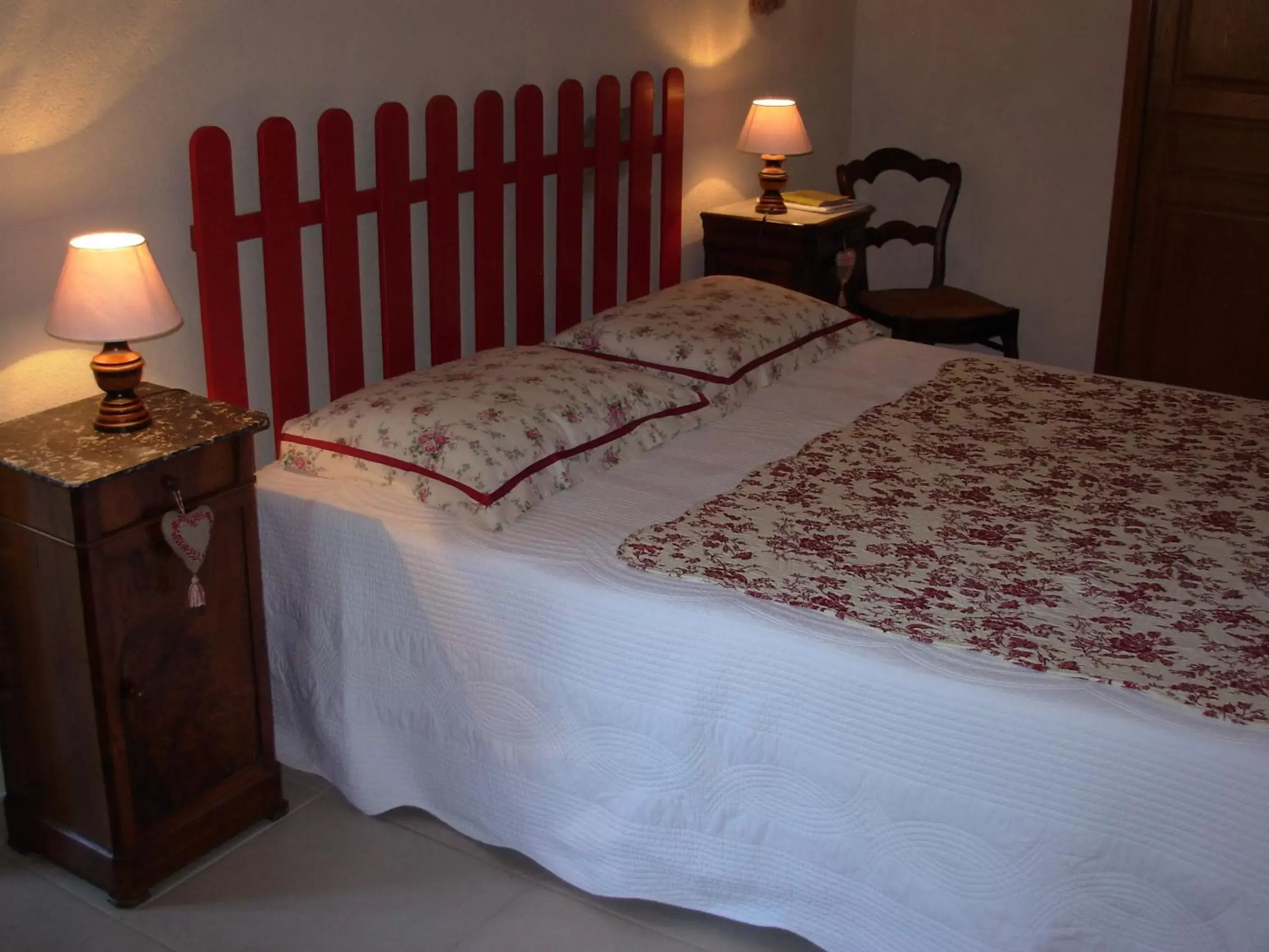 Bed in La Grange du Bourg