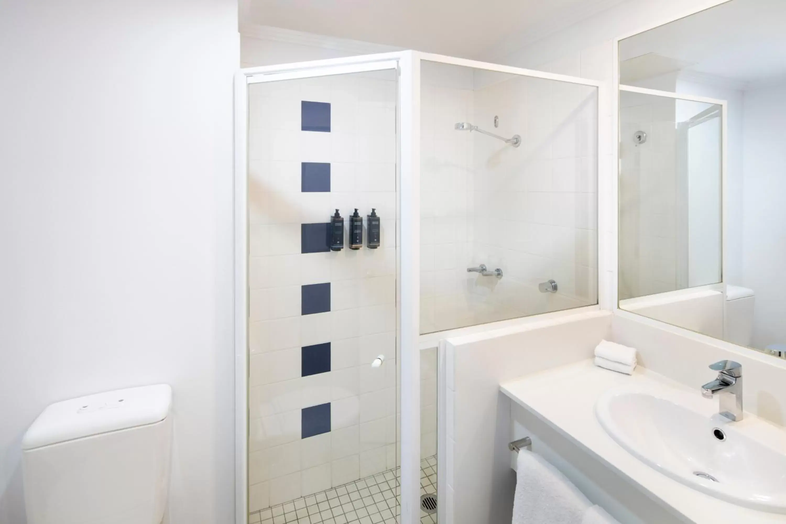 Bathroom in Mercure Sydney Bankstown