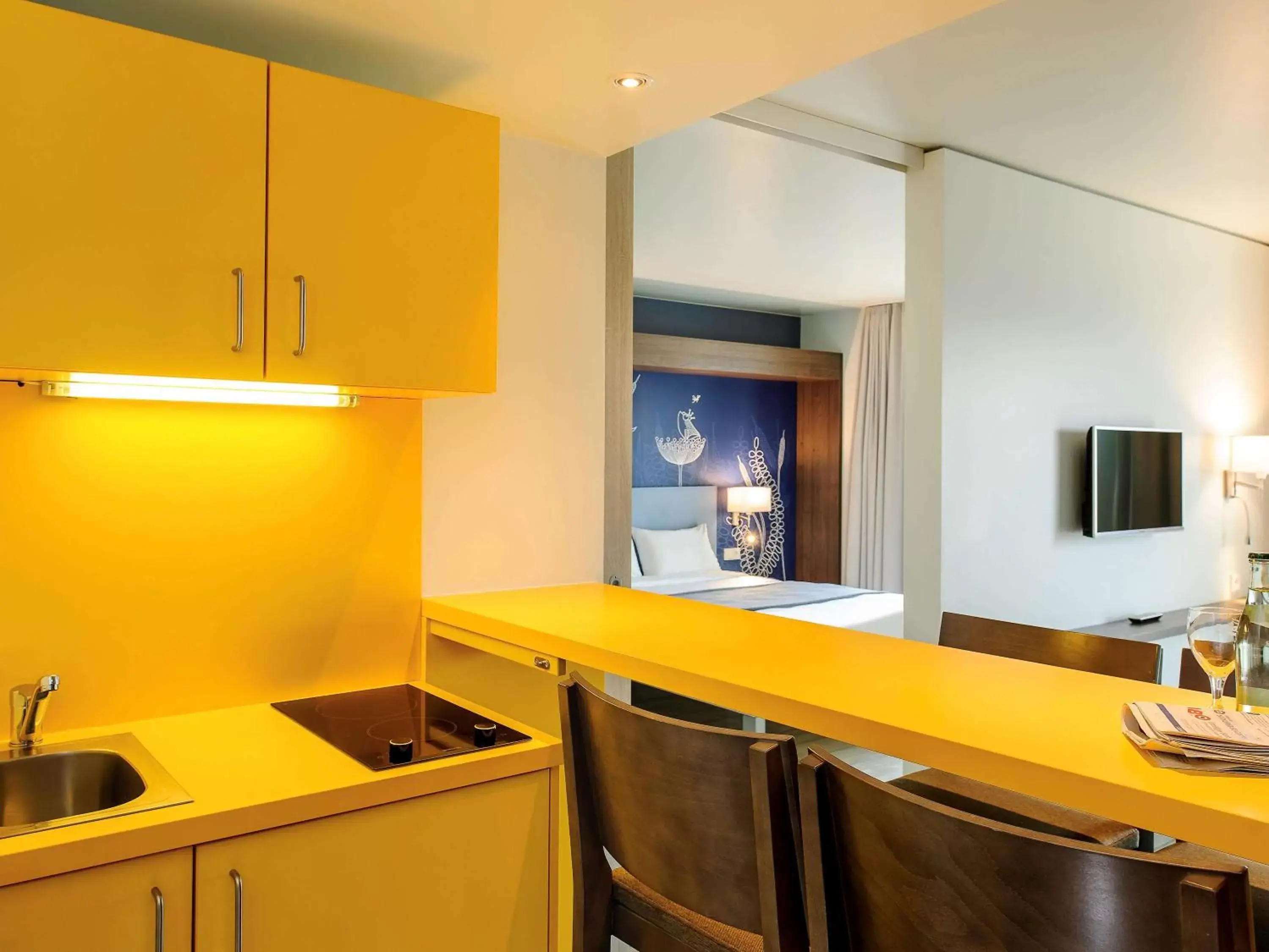 On site, Kitchen/Kitchenette in Ibis Styles Konstanz